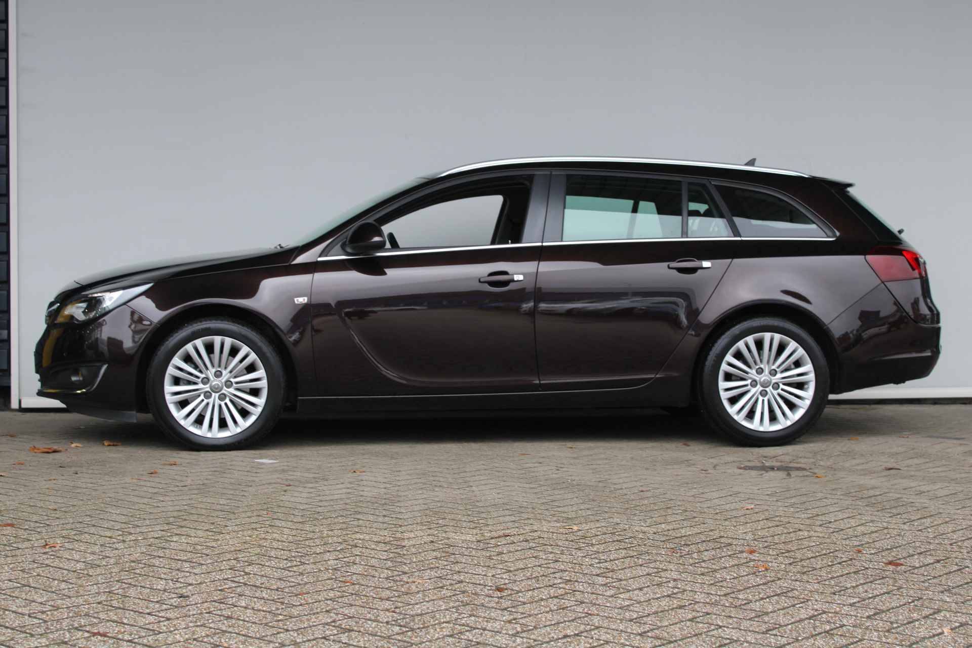 Opel Insignia Sports Tourer 1.6 T Business+ | Trekhaak | Navigatie | DAB | - 9/30