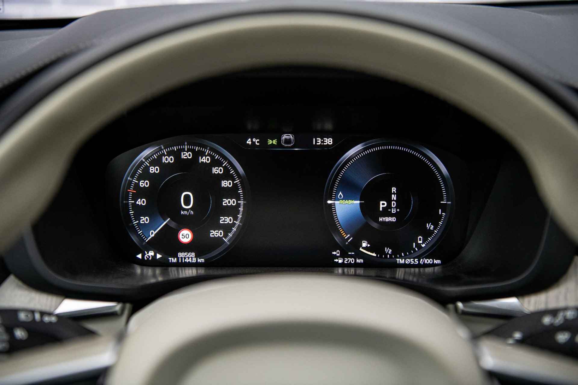Volvo XC60 2.0 Recharge T6 AWD Inscription Fin. € 846 p/m | Trekhaak | Panoramadak | LED | Power Seats | Park Assist | Keyless | - 15/42