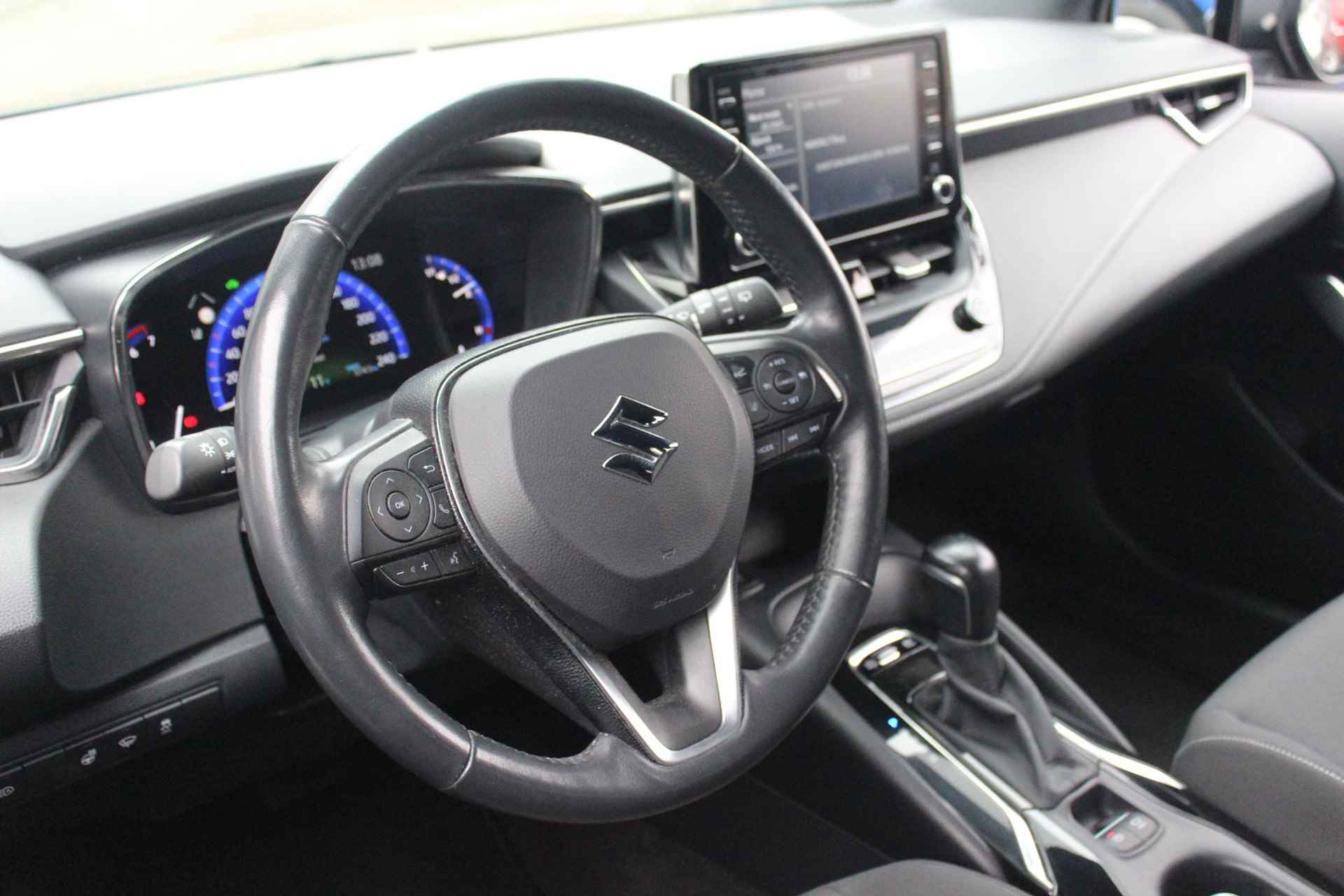 Suzuki Swace 1.8 Hybrid Select - 7/16