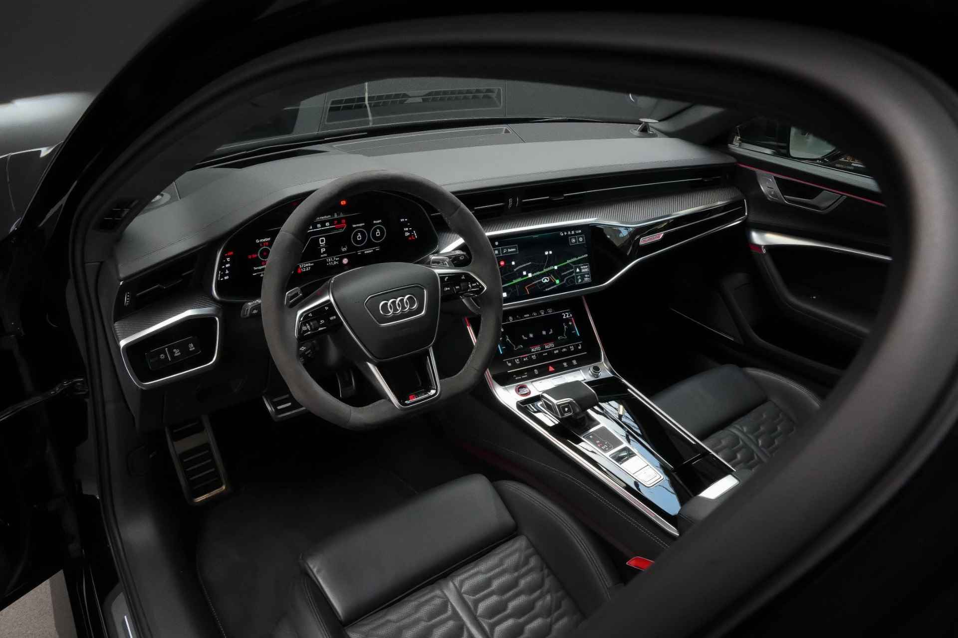 Audi RS6 Avant 600pk TFSI quattro |dynamic plus pakket|B&O Advanced|carbon pakket|luchtvering|keramisch|panoramadak|dynamic steering|HUD|BLIS|stoelventilatie|matrix LED| - 63/68