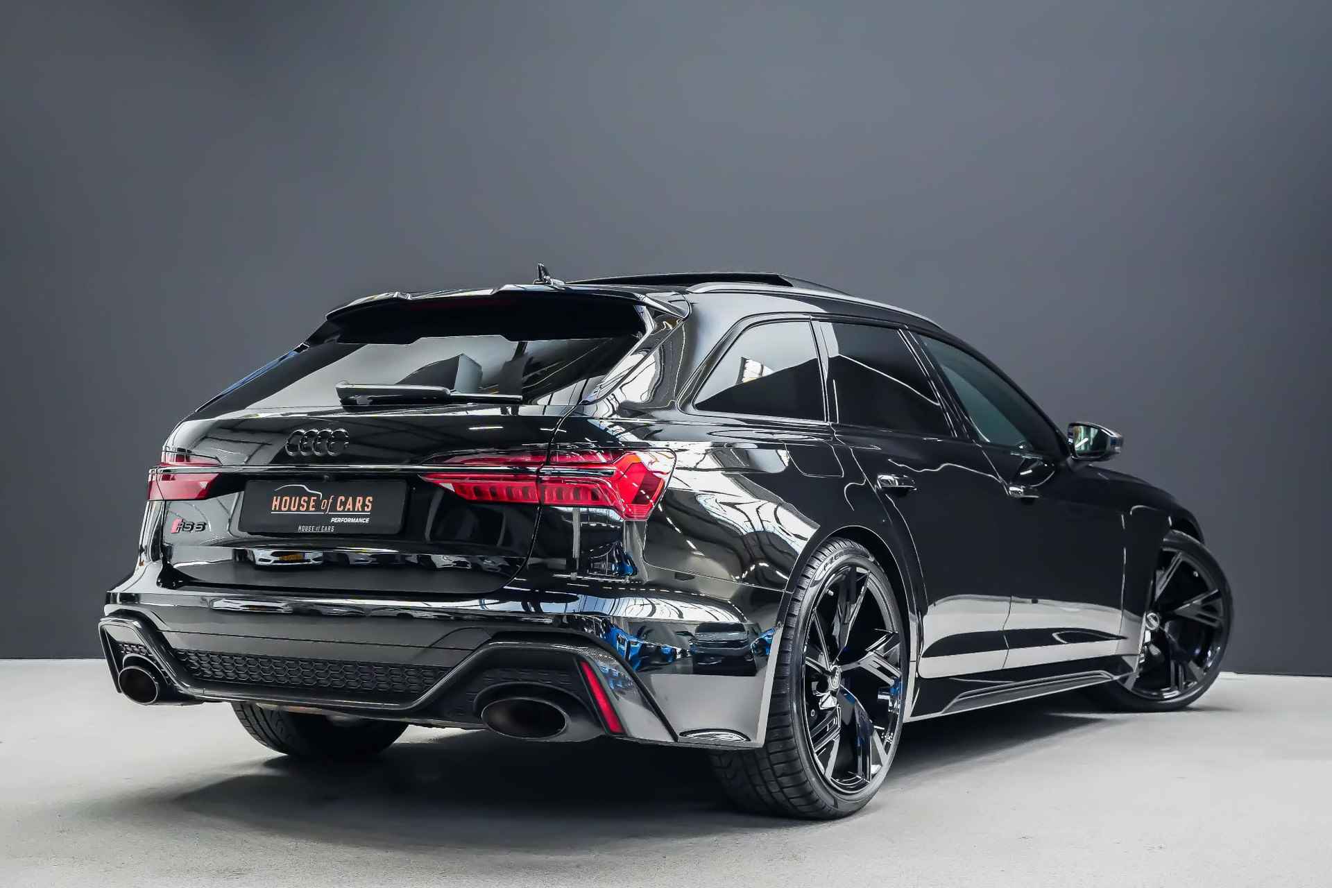 Audi RS6 Avant 600pk TFSI quattro |dynamic plus pakket|B&O Advanced|carbon pakket|luchtvering|keramisch|panoramadak|dynamic steering|HUD|BLIS|stoelventilatie|matrix LED| - 2/68