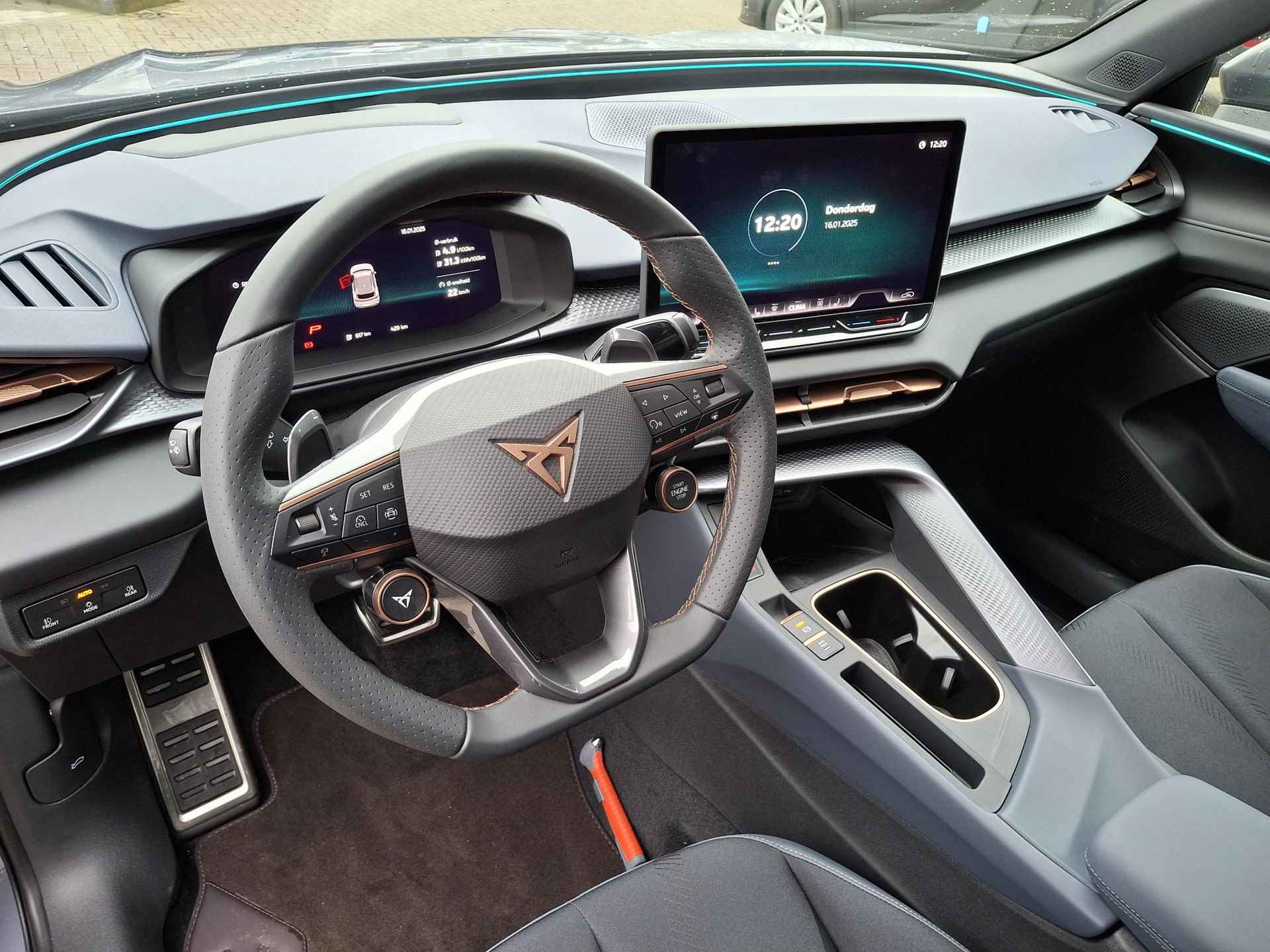 CUPRA Terramar 1.5 TSI e-Hybrid VZ Performance Graphene grey | 272 PK | Glazen schuif-kanteldak | Sennheiser geluidssysteem | Wegklapbare trekhaak - 12/21