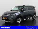 Kia e-Soul ExecutiveLine 64 kWh | 24945 na subsidie | 3 Fasen | Schuifdak | Head Up | Leder | Zondag Open!