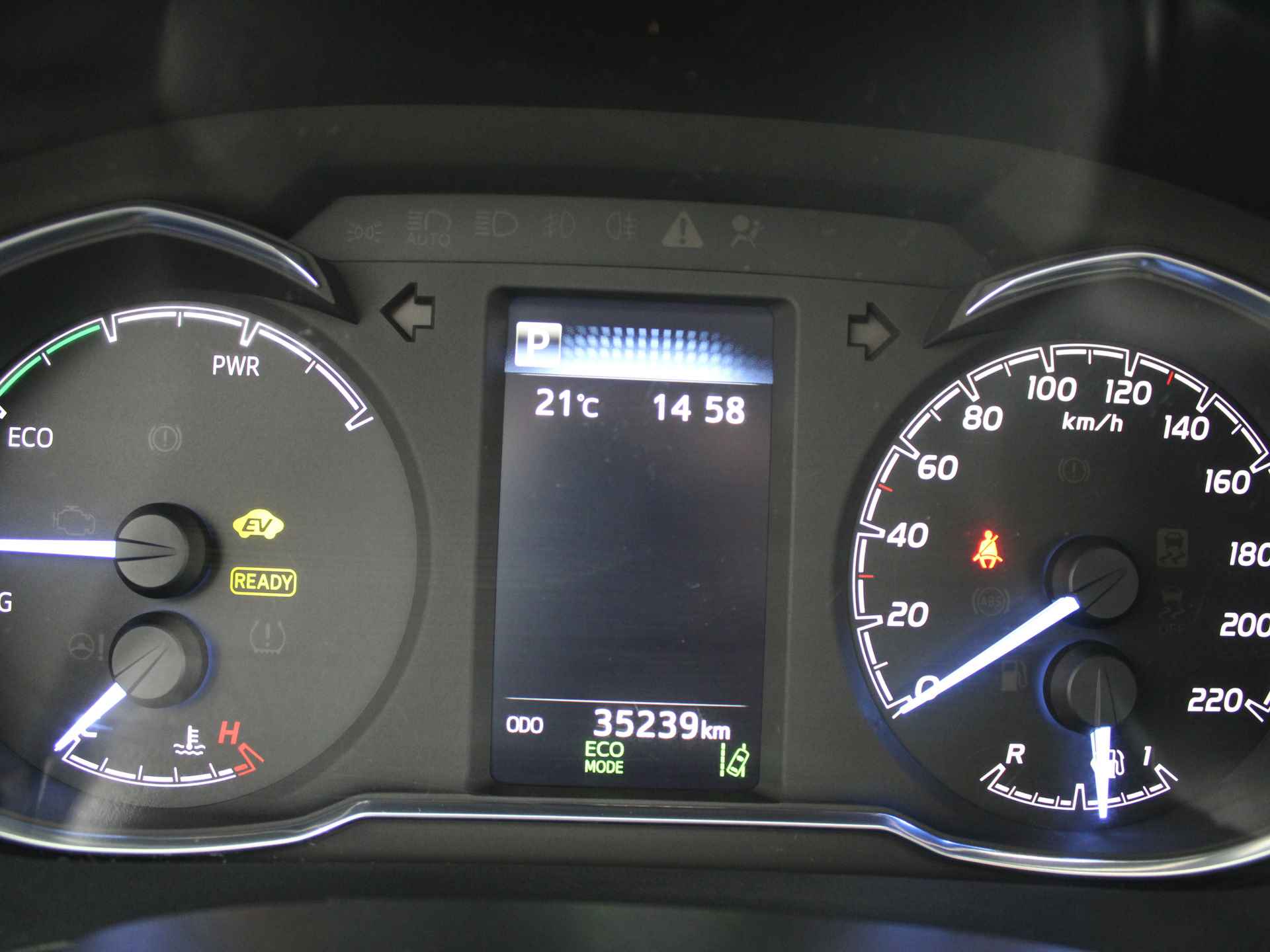 Toyota Yaris 1.5 Hybrid Active | Climate Control | - 6/37