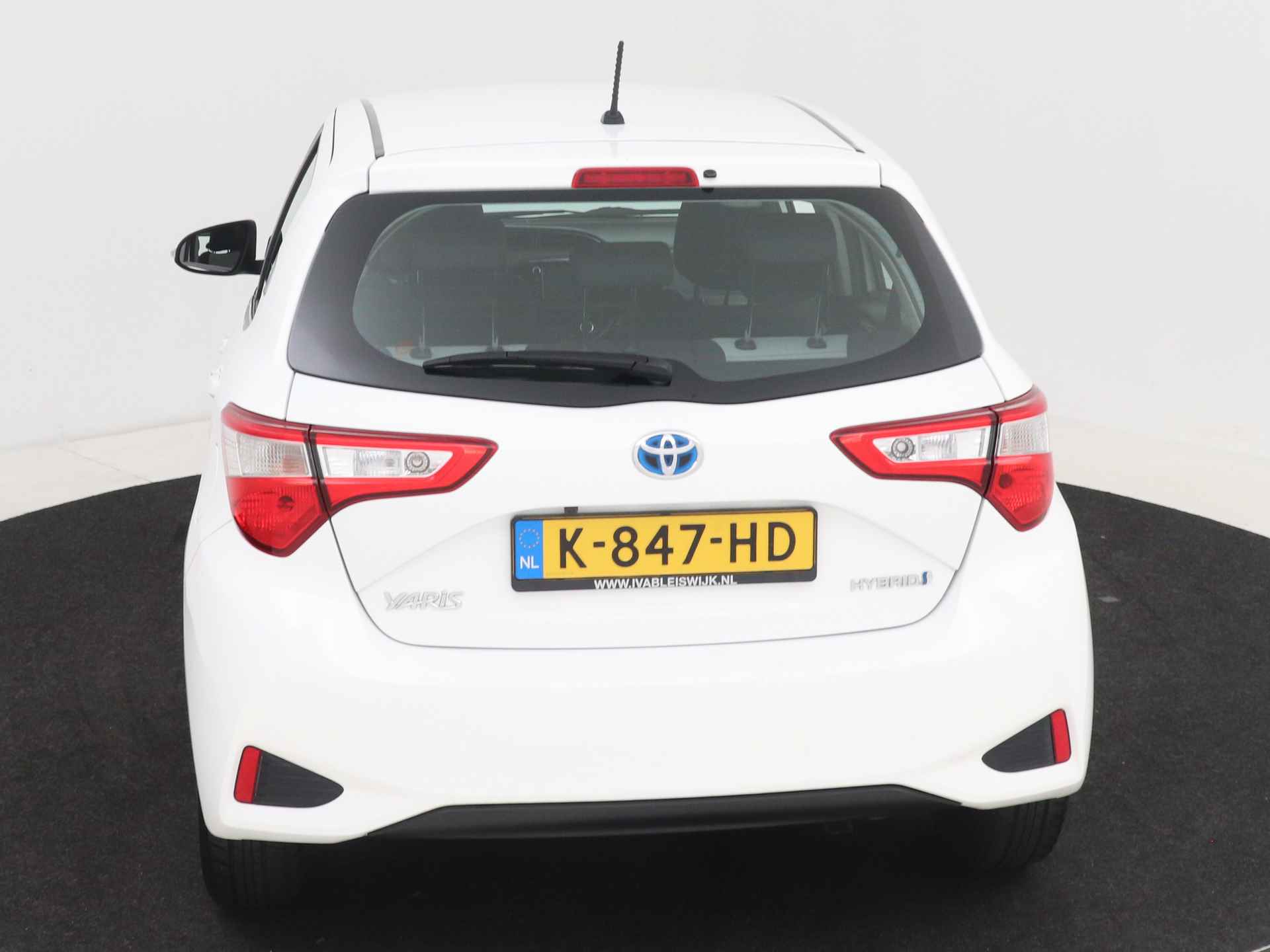 Toyota Yaris 1.5 Hybrid Active | Climate Control | - 32/37