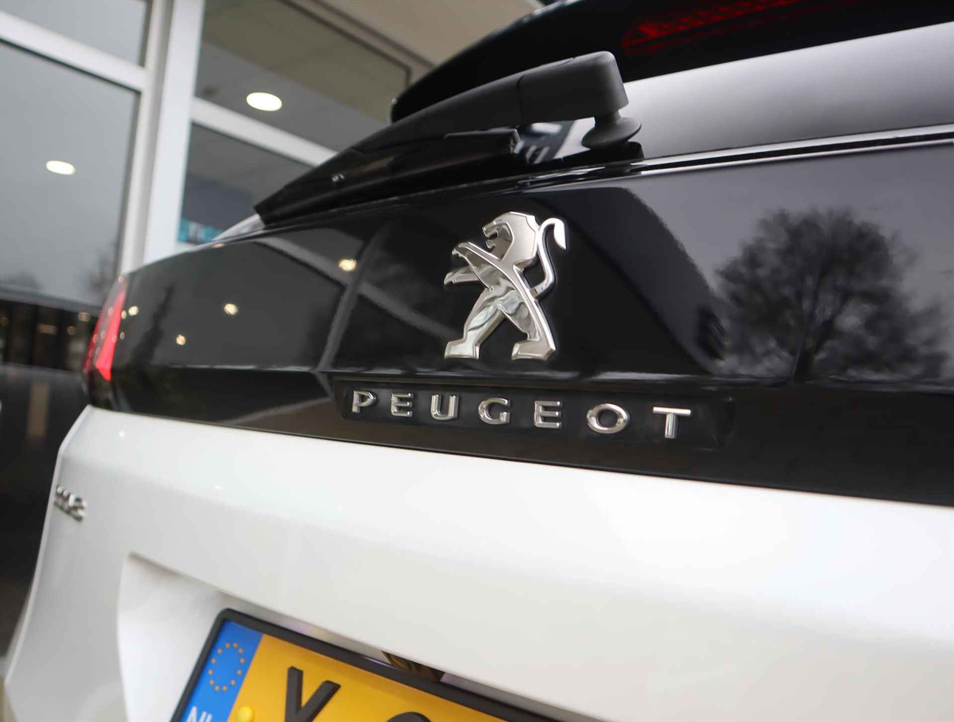 PEUGEOT 3008 SUV GT Hybrid 136pk e-DSC6 Automaat, Rijklaarprijs, Navigatie Adaptieve cruise control 360° Camera - 27/71