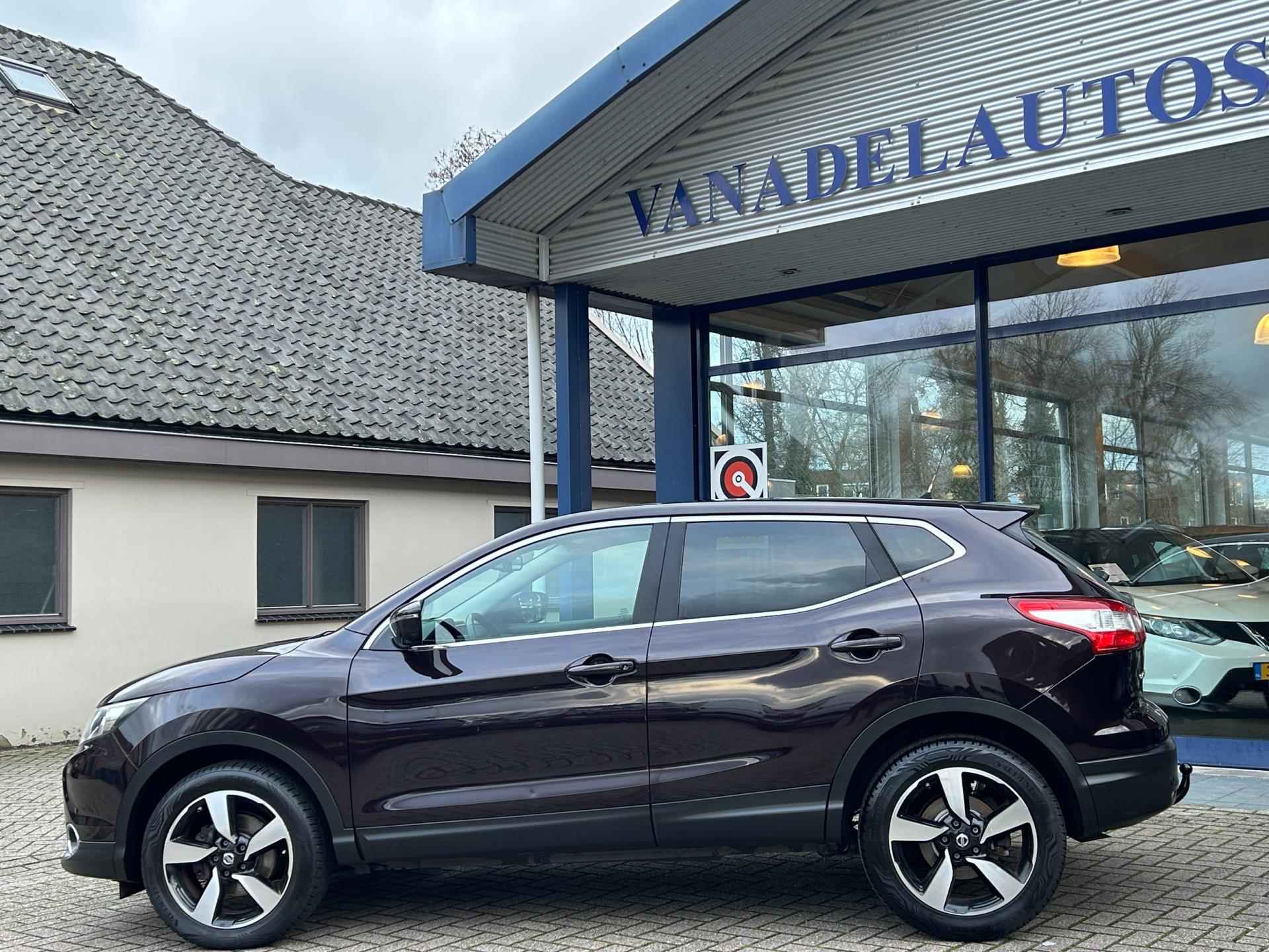 Nissan Qashqai 1.5 dCi Connect Edition Navi Clima 360 Camera Park.Sens Lane-Assist Trekhaak NAP NL-Auto Dealeronderhouden! - 2/29