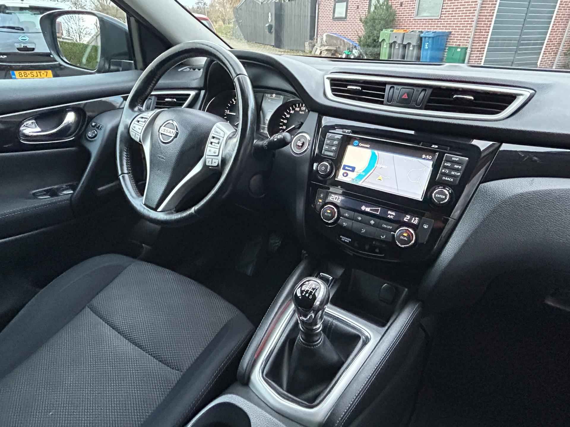 Nissan Qashqai 1.5 dCi Connect Edition Navi Clima 360 Camera Park.Sens Lane-Assist Trekhaak NAP NL-Auto Dealeronderhouden! - 12/29