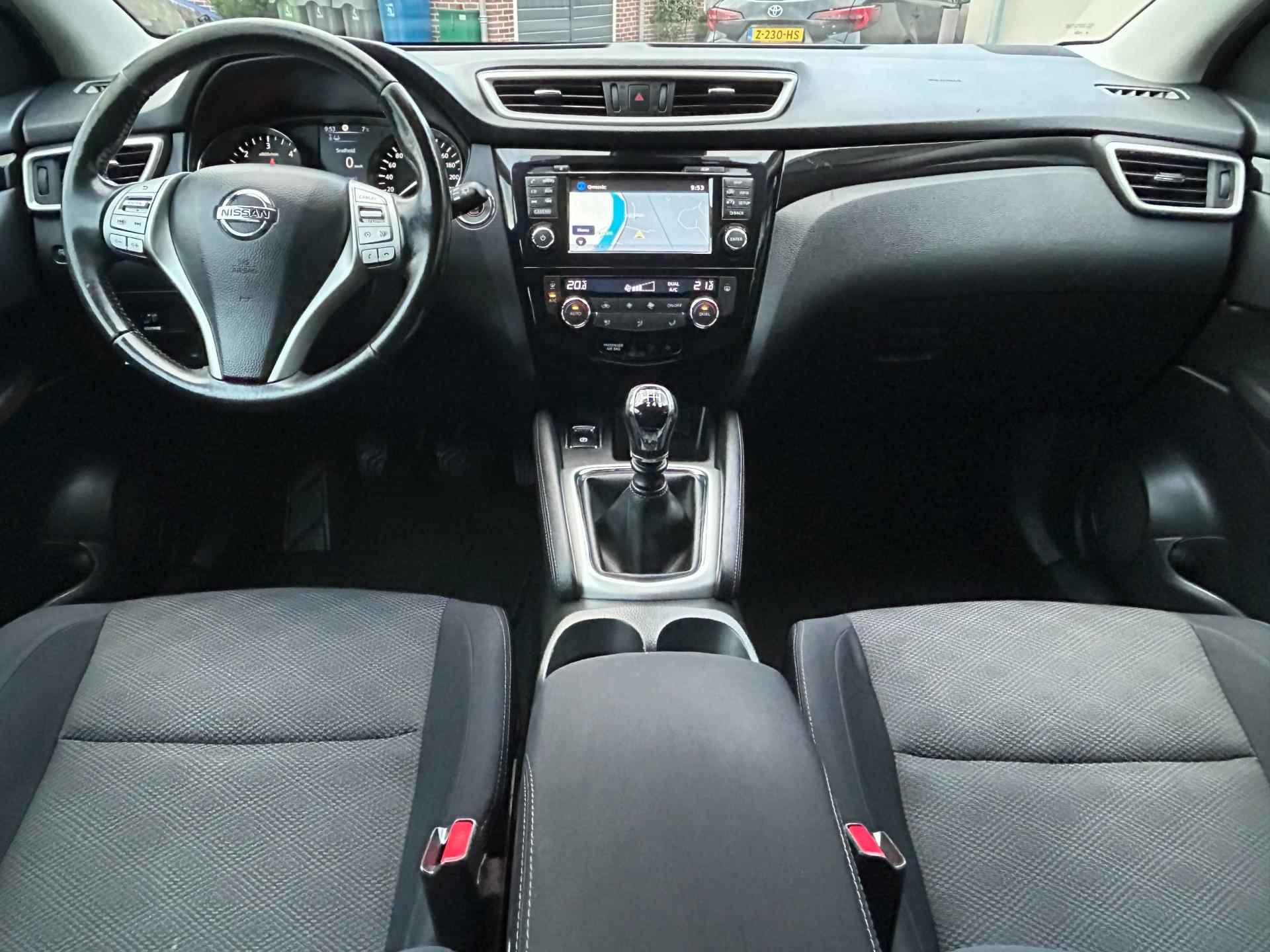 Nissan Qashqai 1.5 dCi Connect Edition Navi Clima 360 Camera Park.Sens Lane-Assist Trekhaak NAP NL-Auto Dealeronderhouden! - 14/29