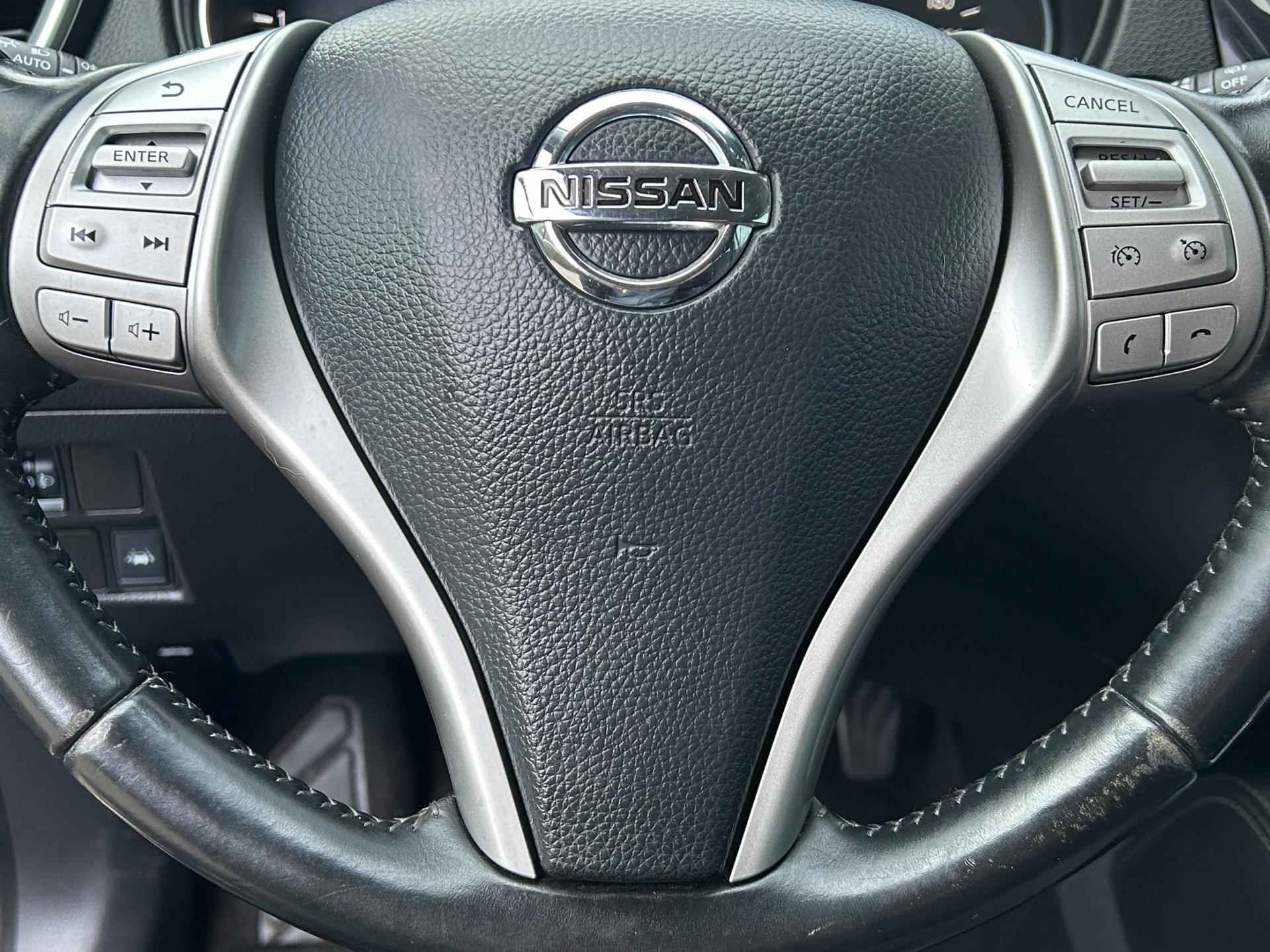 Nissan Qashqai 1.5 dCi Connect Edition Navi Clima 360 Camera Park.Sens Lane-Assist Trekhaak NAP NL-Auto Dealeronderhouden! - 26/29