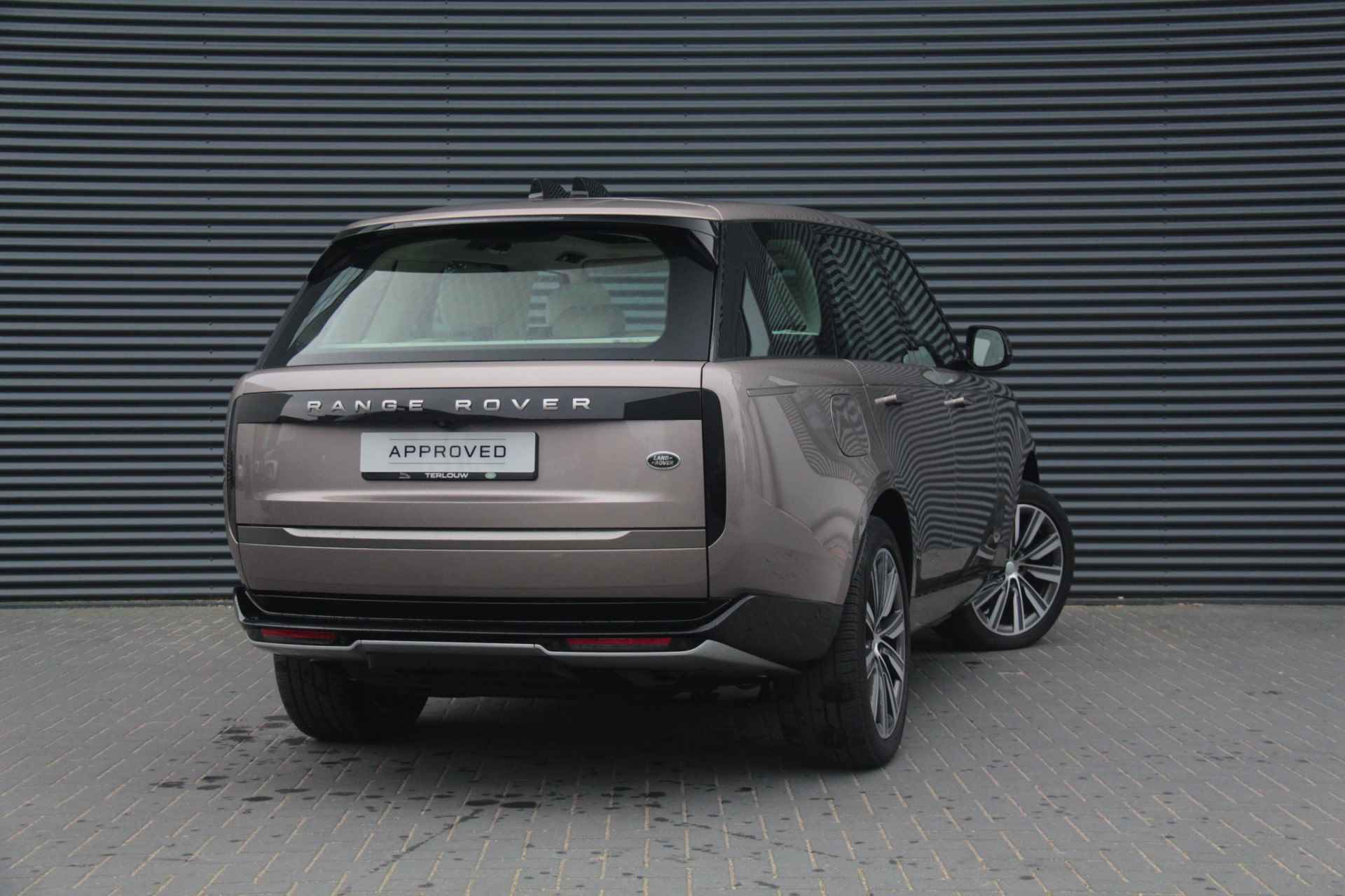 Land Rover Range Rover 3.0 P510e HSE PHEV | BTW, NL-auto - 4/35