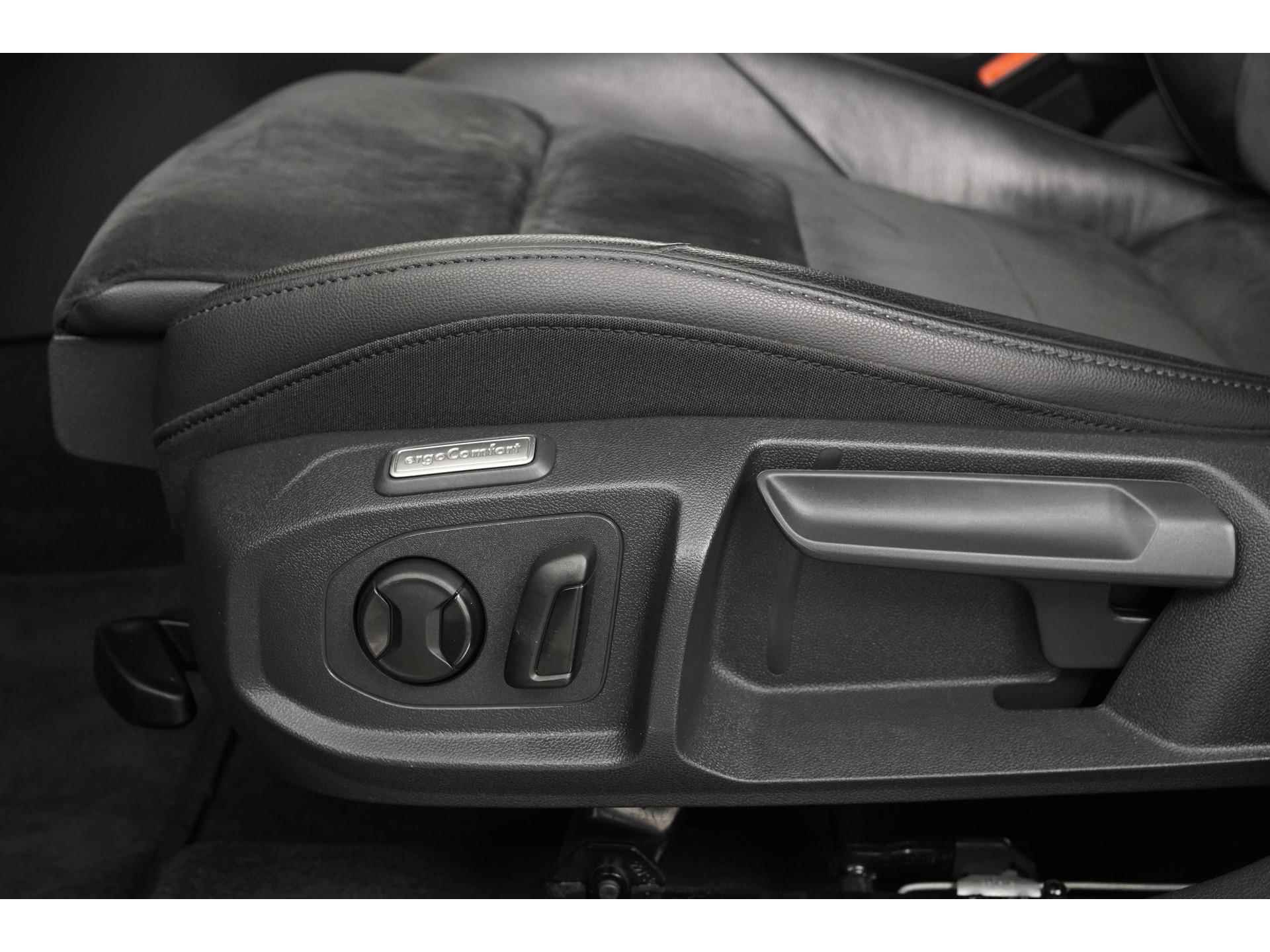 Volkswagen Passat 1.5 TSI Elegance DSG | Arteon | Schuifdak | Active Info Display | Trekhaak Uitklap | Zondag Open! - 28/43