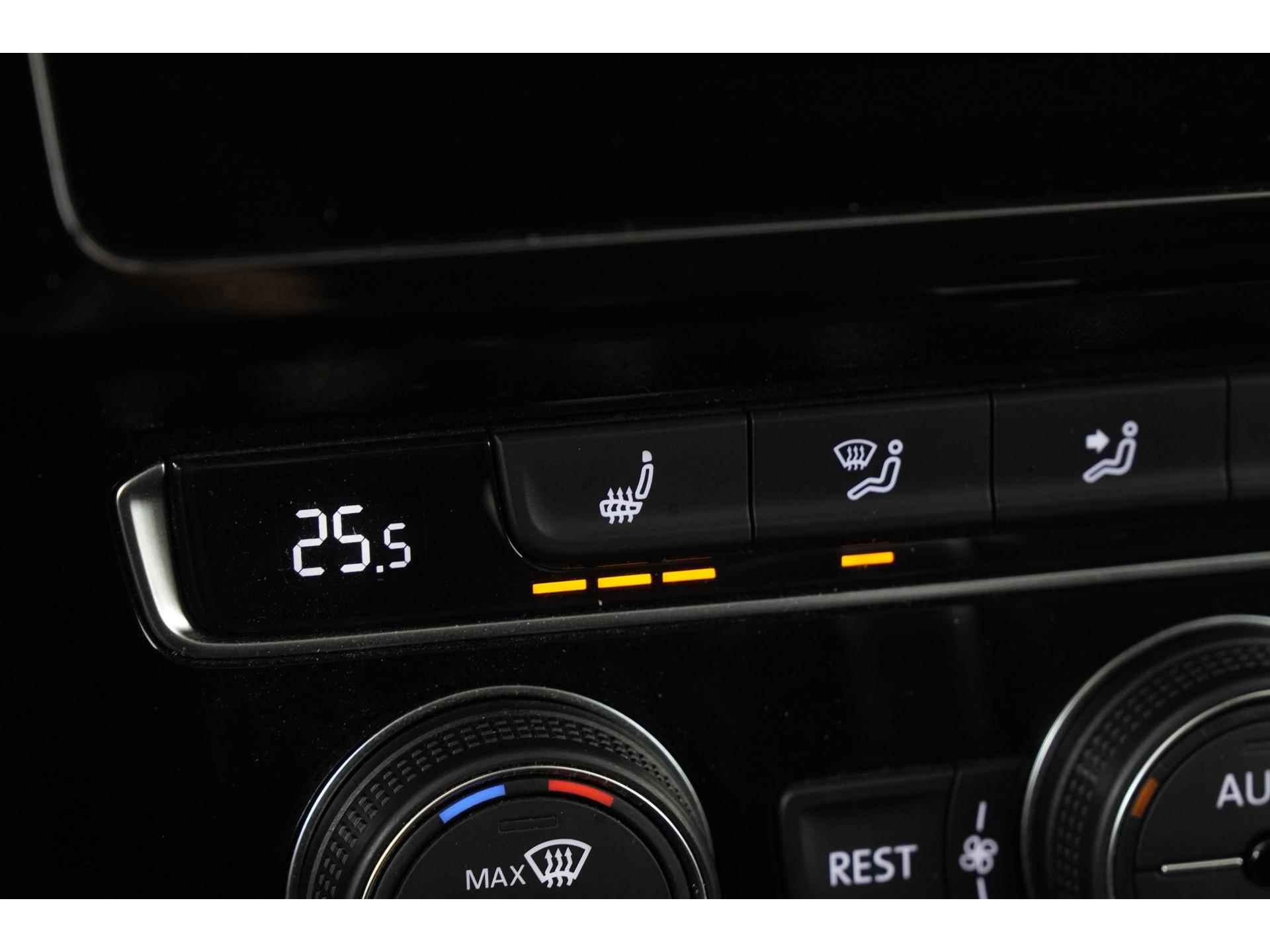 Volkswagen Passat 1.5 TSI Elegance DSG | Arteon | Schuifdak | Active Info Display | Trekhaak Uitklap | Zondag Open! - 37/43