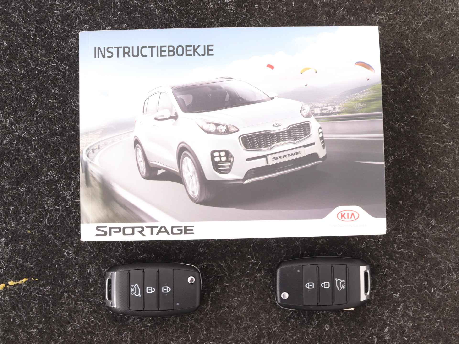 Kia Sportage 1.6 GDI First Edition Climate contr. | Navigatie | Trekhaak | Lichtmetaal - 13/43