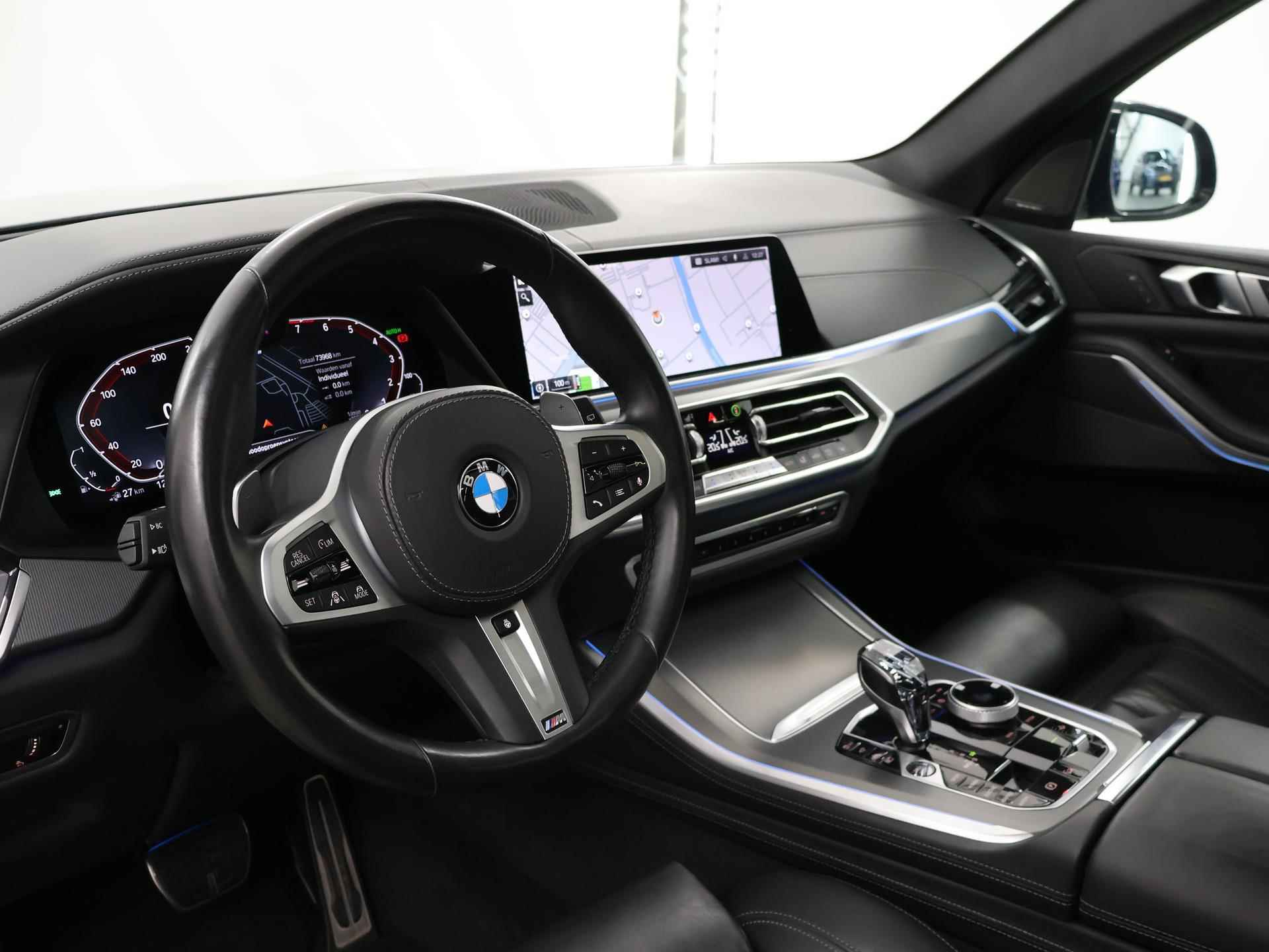 BMW X5 xDrive45e High Executive | M-Sport  | NL Auto | Laser Licht | Harman/Kardon | Comfortstoelen + Geheugen | Navigatie | Panoramadak | Luxe lederen bekleding | LED | DAB | CraftedClarity | 22" Lichtmetaal | HUD | - 8/56