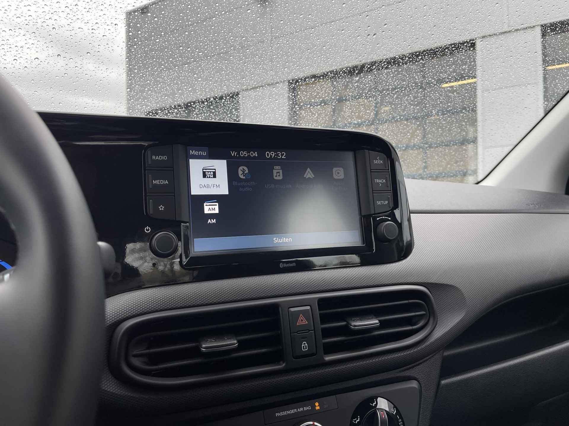 Hyundai i10 1.0 Comfort *NIEUW MODEL* | Apple Carplay/Android Auto | Camera | Cruise Control | Airco | Bluetooth Tel. | DAB | Rijklaarprijs! - 16/25