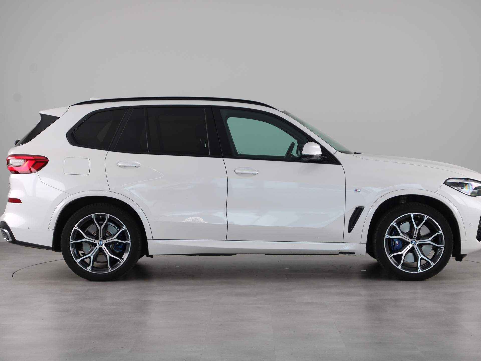 BMW X5 xDrive45e High Executive - 10/29