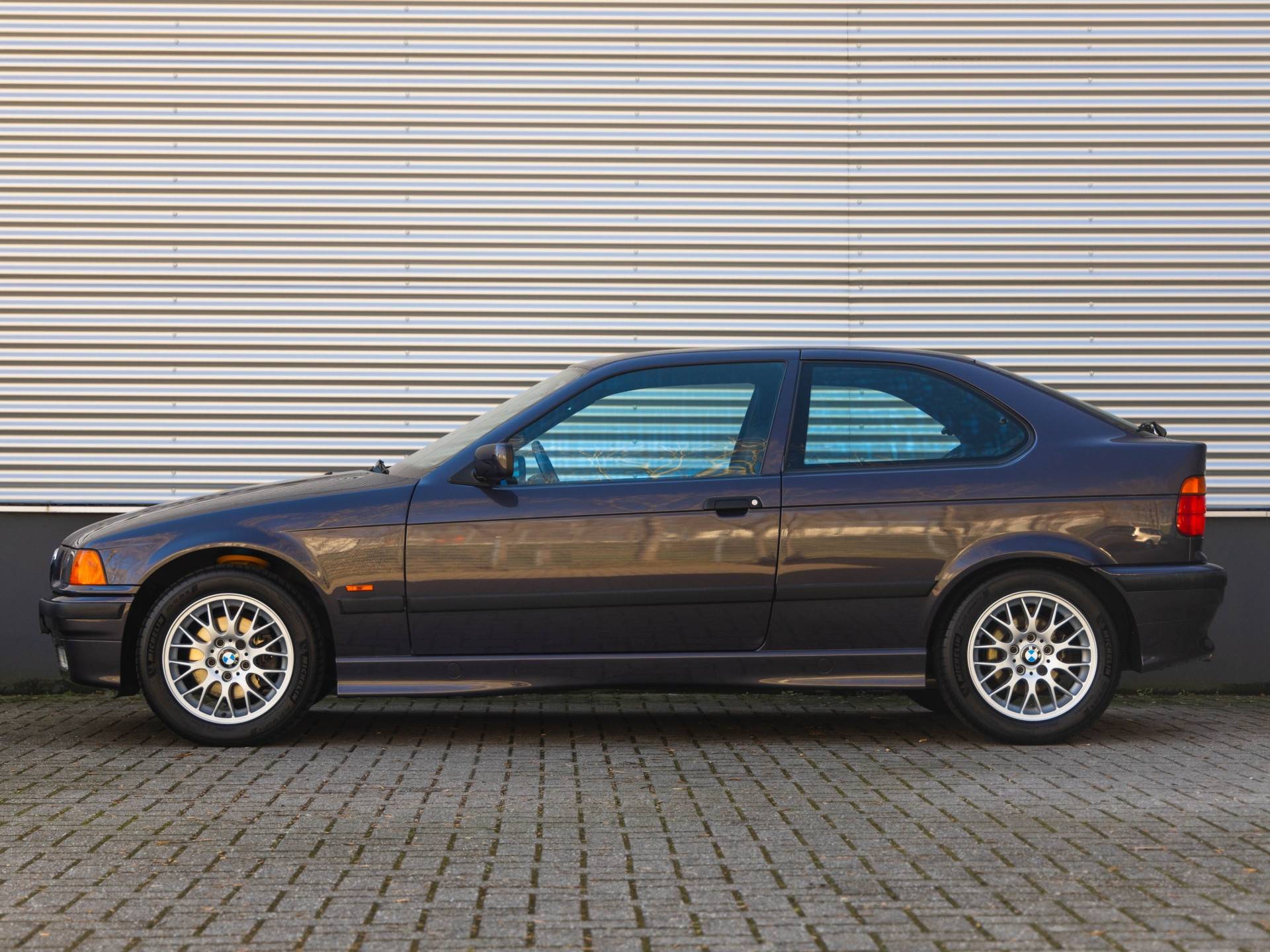 BMW 3 Serie Compact 323ti - 1-Hand - 68.676km! - Manual - 6/28