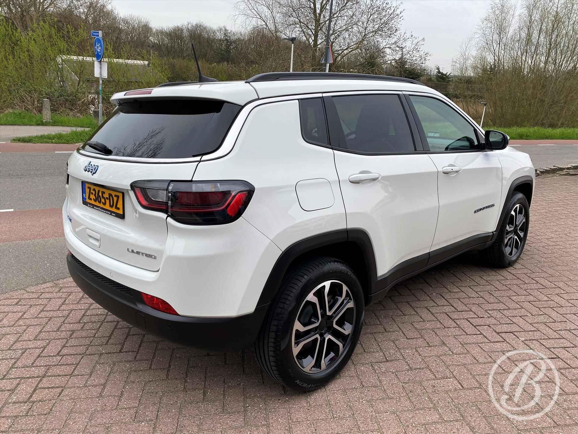 Jeep Compass 1.3T 4XE PHEV 190pk AWD Aut Night Eagle | adaptive cruise control, camera. pdc v&a, mode 2 laadkabel, dab, navigatie via apple carplay of android auto - 5/62