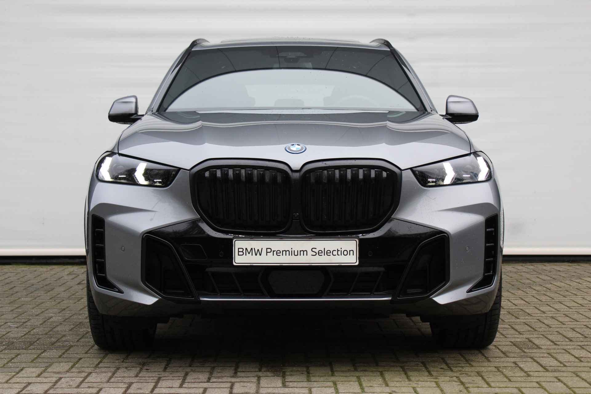 BMW X5 xDrive50e High Executive M Sport Automaat / Panoramadak / Trekhaak / Parking Assistant Professional / Soft-Close / Stoelventilatie / Adaptieve LED / Comfort Access - 7/31