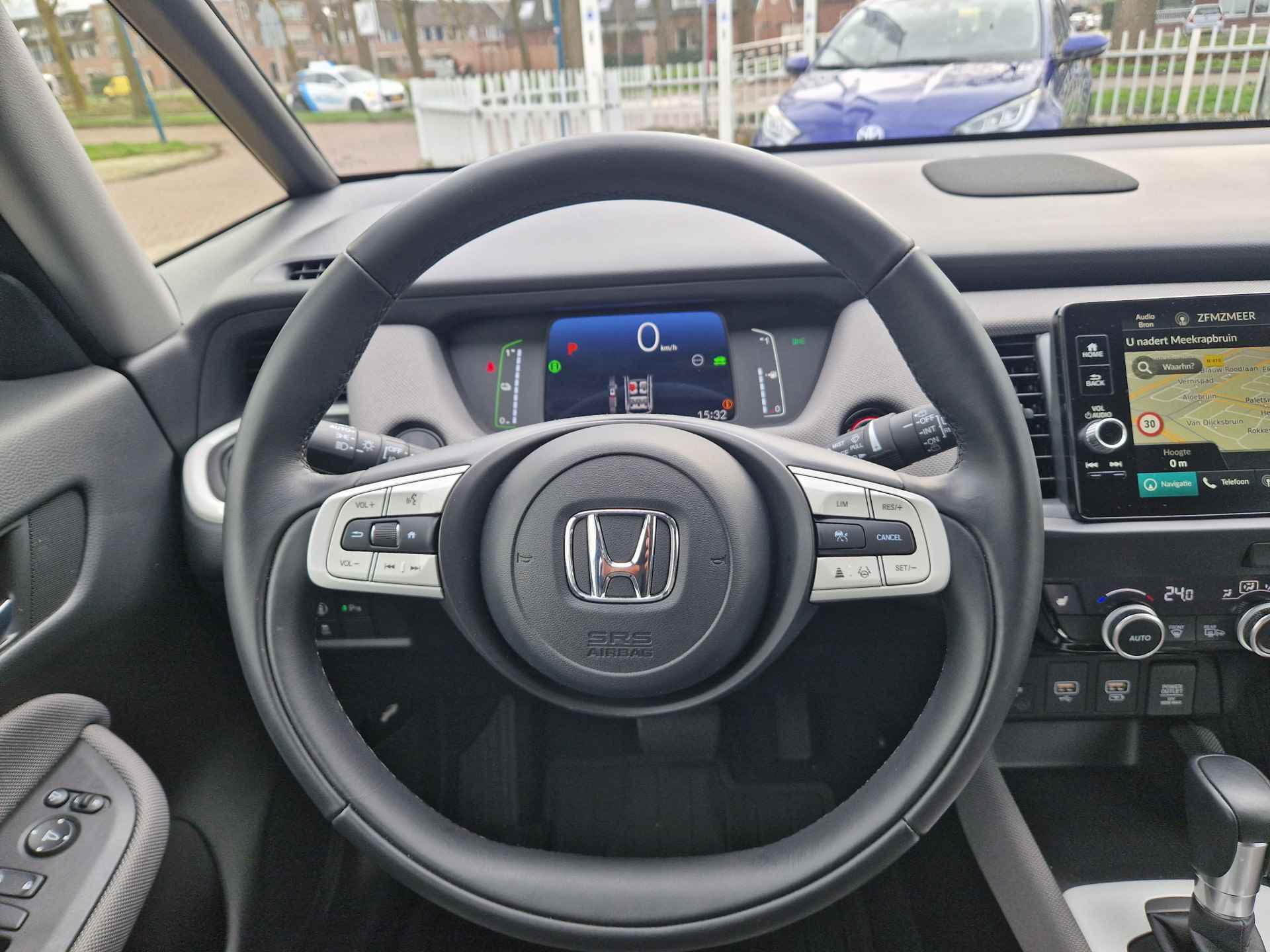 Honda Jazz 1.5 e:HEV Crosstar Navigatie, Parkeersensoren V+A, Apple/Android , All-in Rijklaarprijs - 14/24