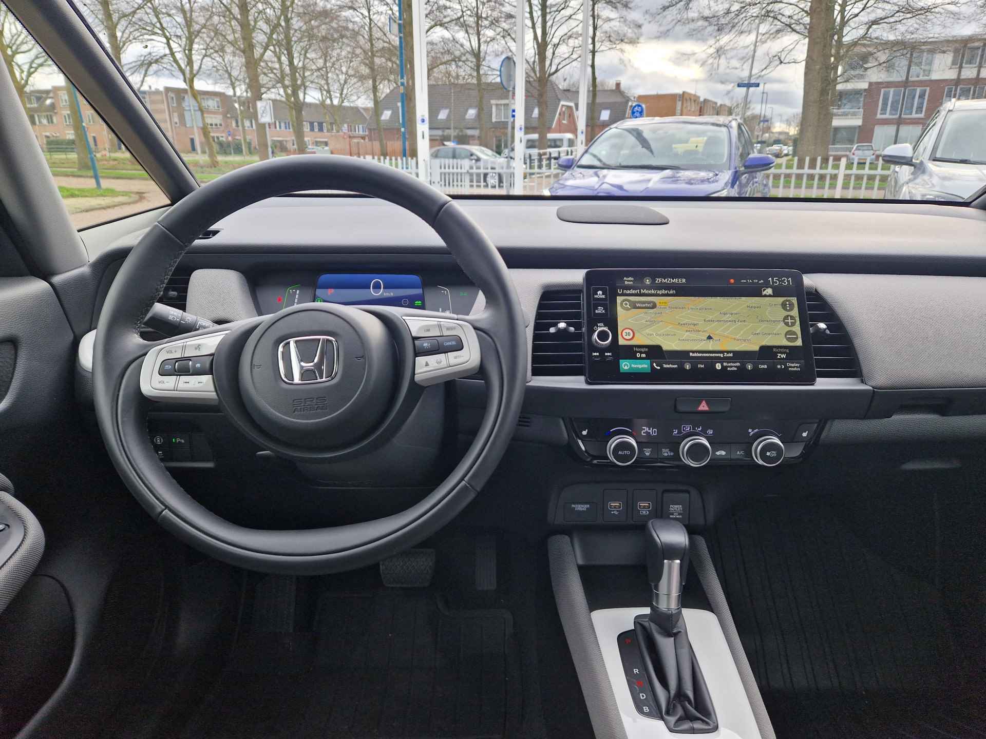 Honda Jazz 1.5 e:HEV Crosstar Navigatie, Parkeersensoren V+A, Apple/Android , All-in Rijklaarprijs - 15/24