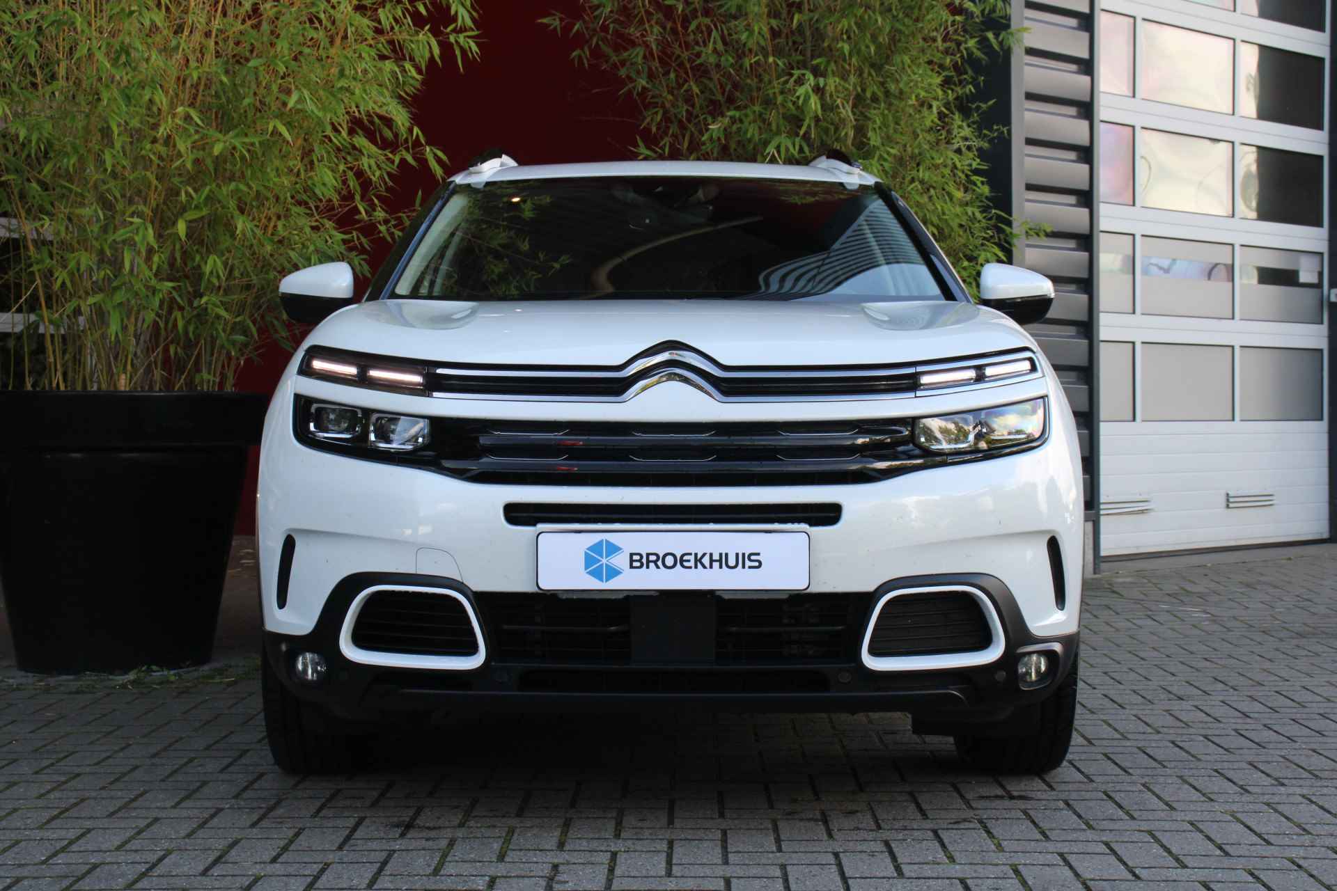 Citroën C5 Aircross 1.6 Plug-in Hybrid Business Plus | Trekhaak | 360 Camera | Schuifdak | Adaptive Cruise | Dodehoekdetectie - 10/22