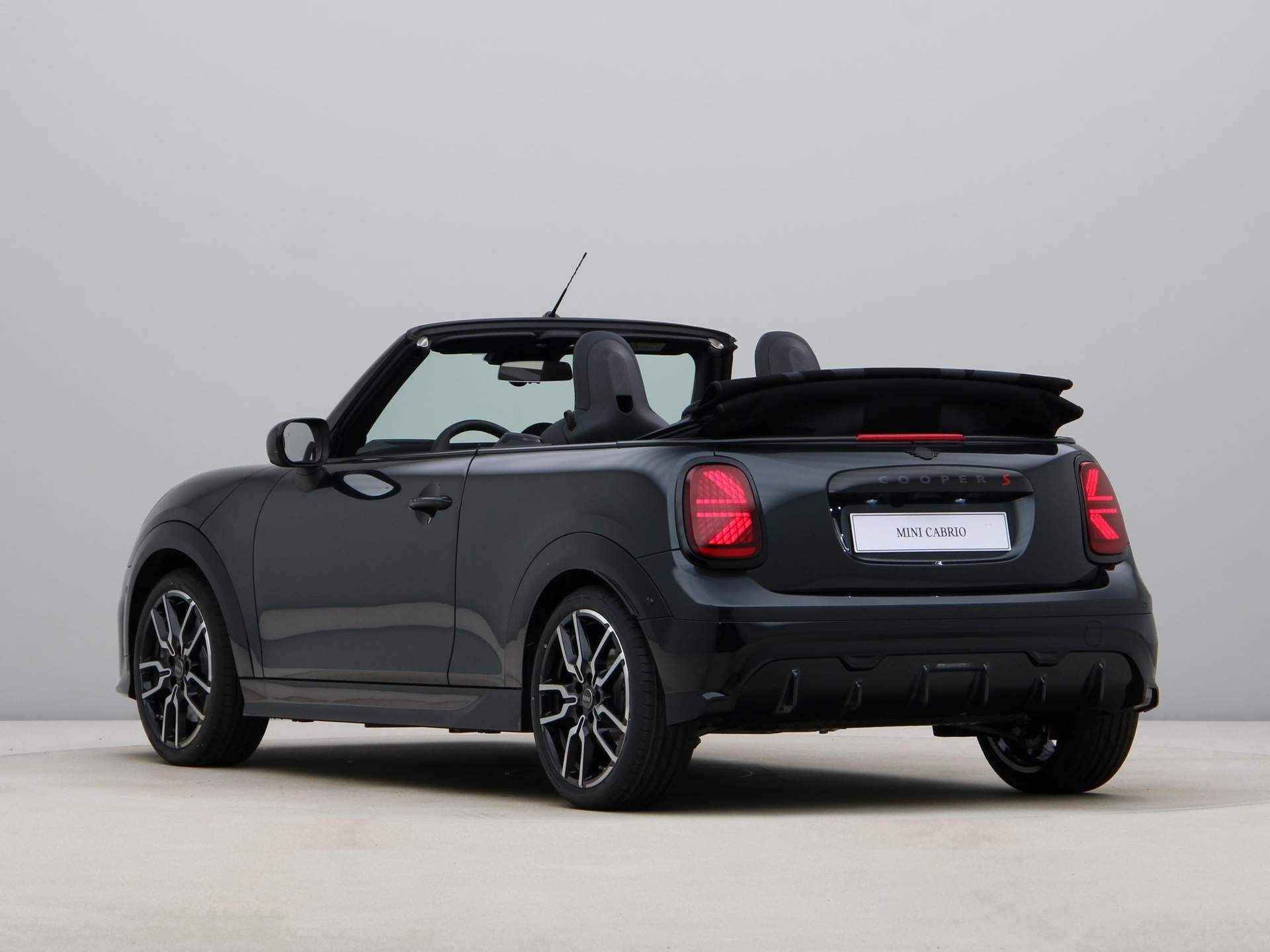 MINI Cooper Cabrio S John Cooper Works Pakket XL - 19/33