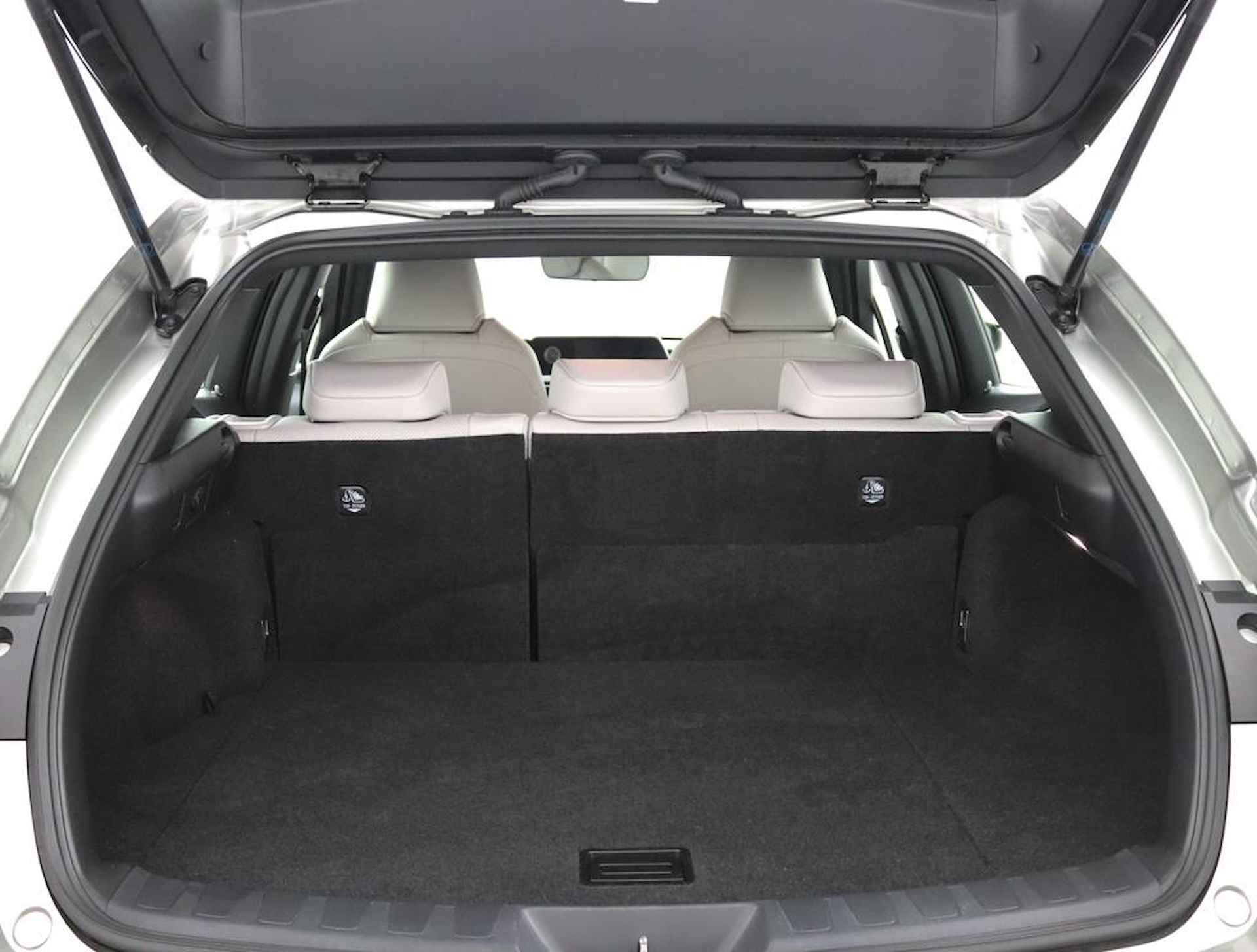 Lexus UX 250h Luxury Line | Blind Spot Monitor | Stoelverwarming | Parkeersensoren | Navigatie | - 23/61