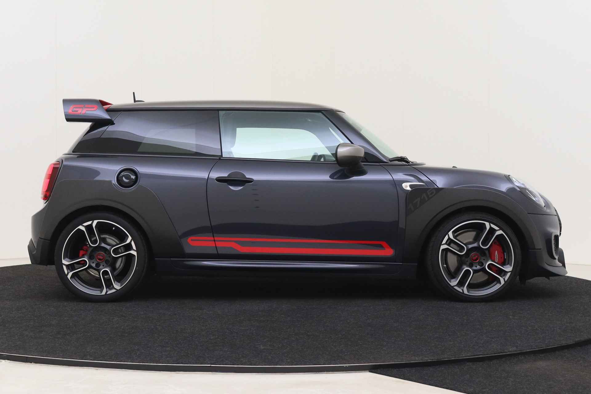 MINI Hatchback John Cooper Works GP Automaat / Sportstoel / Stoelverwarming / LED / Cruise Control / Getint Glas Achter - 8/58