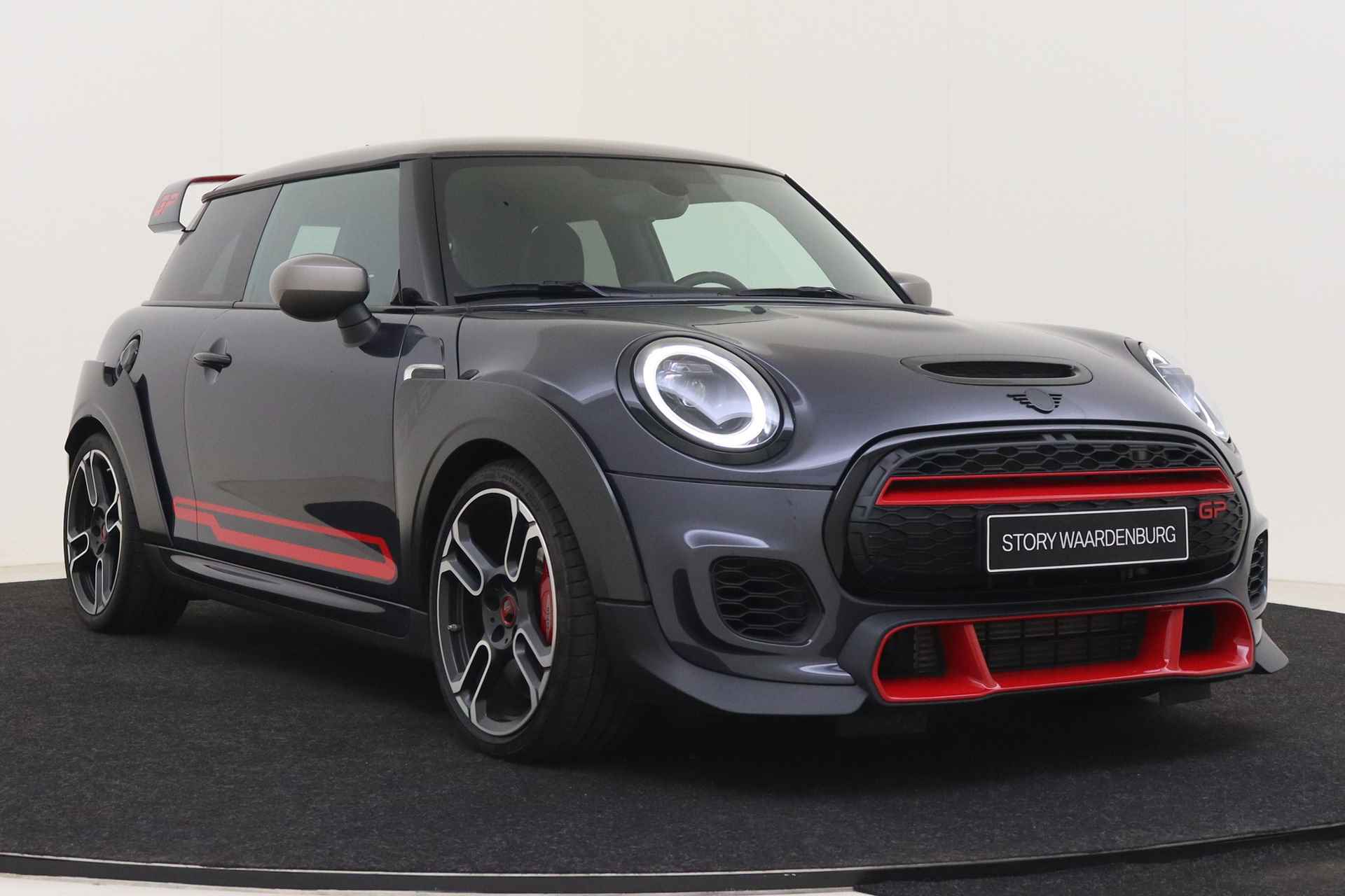 MINI Hatchback John Cooper Works GP Automaat / Sportstoel / Stoelverwarming / LED / Cruise Control / Getint Glas Achter - 14/58