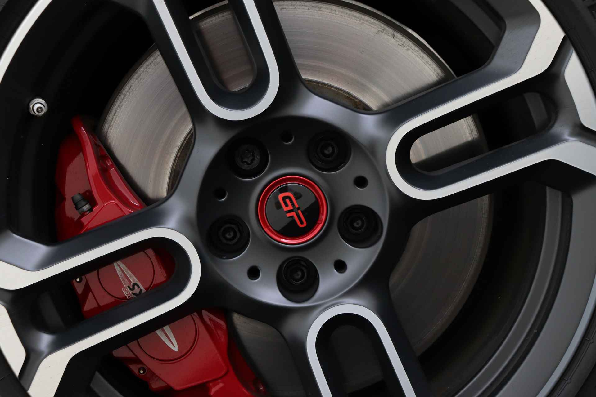 MINI Hatchback John Cooper Works GP Automaat / Sportstoel / Stoelverwarming / LED / Cruise Control / Getint Glas Achter - 46/58