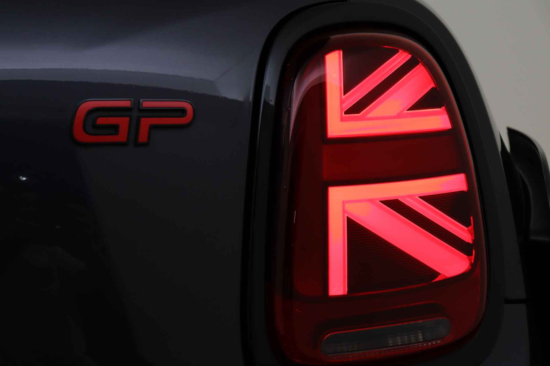 MINI Hatchback John Cooper Works GP Automaat / Sportstoel / Stoelverwarming / LED / Cruise Control / Getint Glas Achter - 51/58