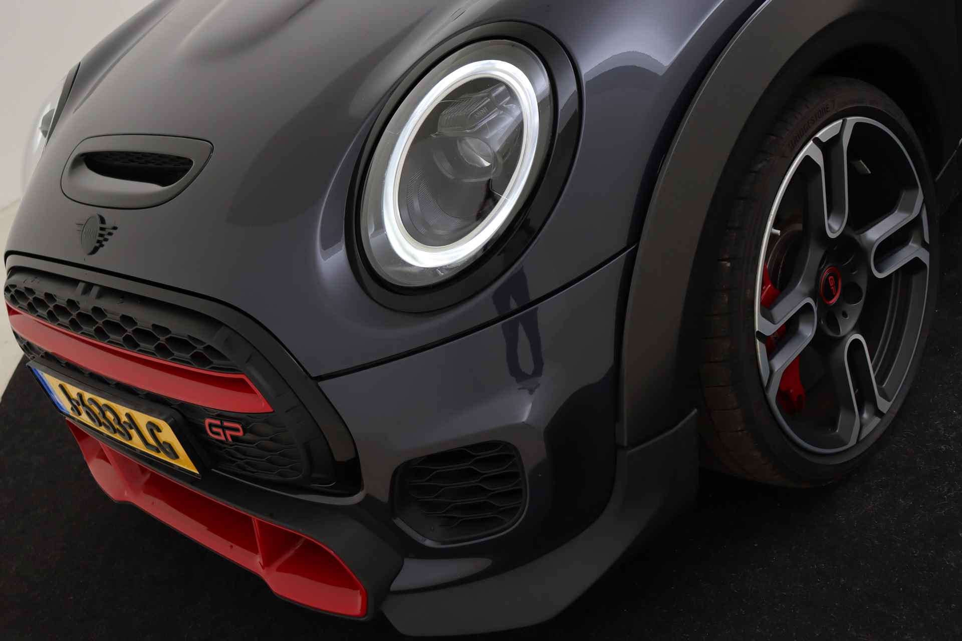 MINI Hatchback John Cooper Works GP Automaat / Sportstoel / Stoelverwarming / LED / Cruise Control / Getint Glas Achter - 58/58