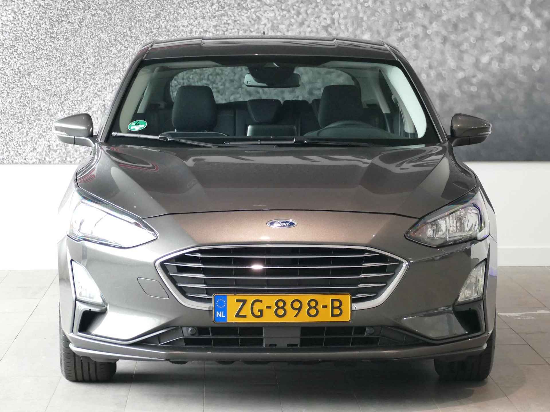 Ford Focus 1.5 EcoBlue Titanium Business | BLIS | ADAPTIEVE CRUISE CONTROL | STOELVERWARMING | VOORRUIT VERWARMING | MAGNETIC | - 9/44