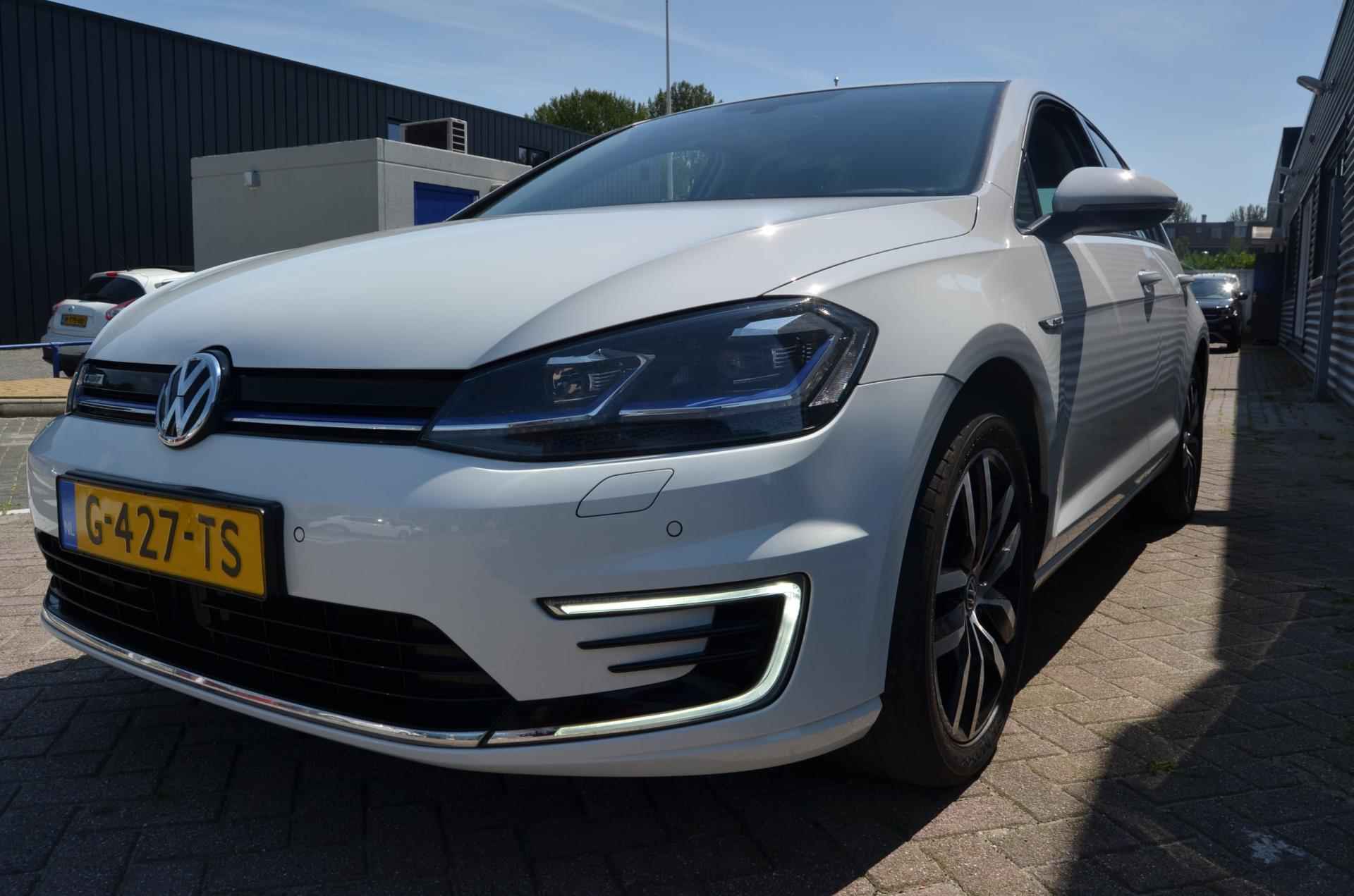 Volkswagen E-Golf E-DITION|SUBSIDIE MOGELIJK|WARMTEPOMP|VIRTUAL|17"|STOELVERW.|LED|CARPLAY|NAVI|CRUISE|1E EIGNR| - 4/28