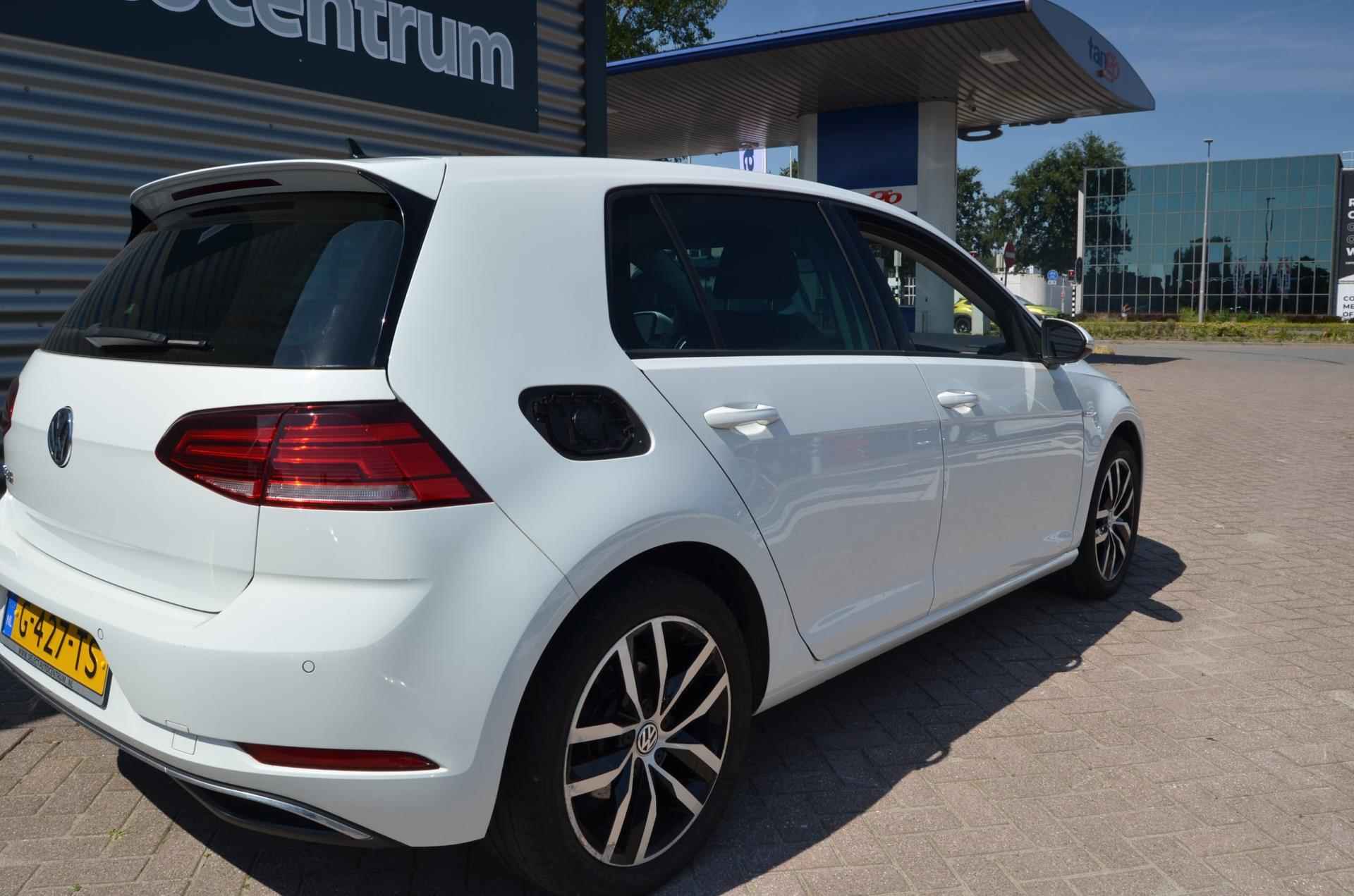 Volkswagen E-Golf E-DITION|SUBSIDIE MOGELIJK|WARMTEPOMP|VIRTUAL|17"|STOELVERW.|LED|CARPLAY|NAVI|CRUISE|1E EIGNR| - 6/28