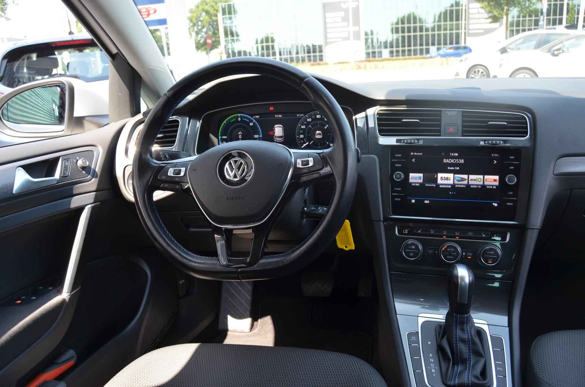 Volkswagen E-Golf E-DITION|SUBSIDIE MOGELIJK|WARMTEPOMP|VIRTUAL|17"|STOELVERW.|LED|CARPLAY|NAVI|CRUISE|1E EIGNR| - 17/28