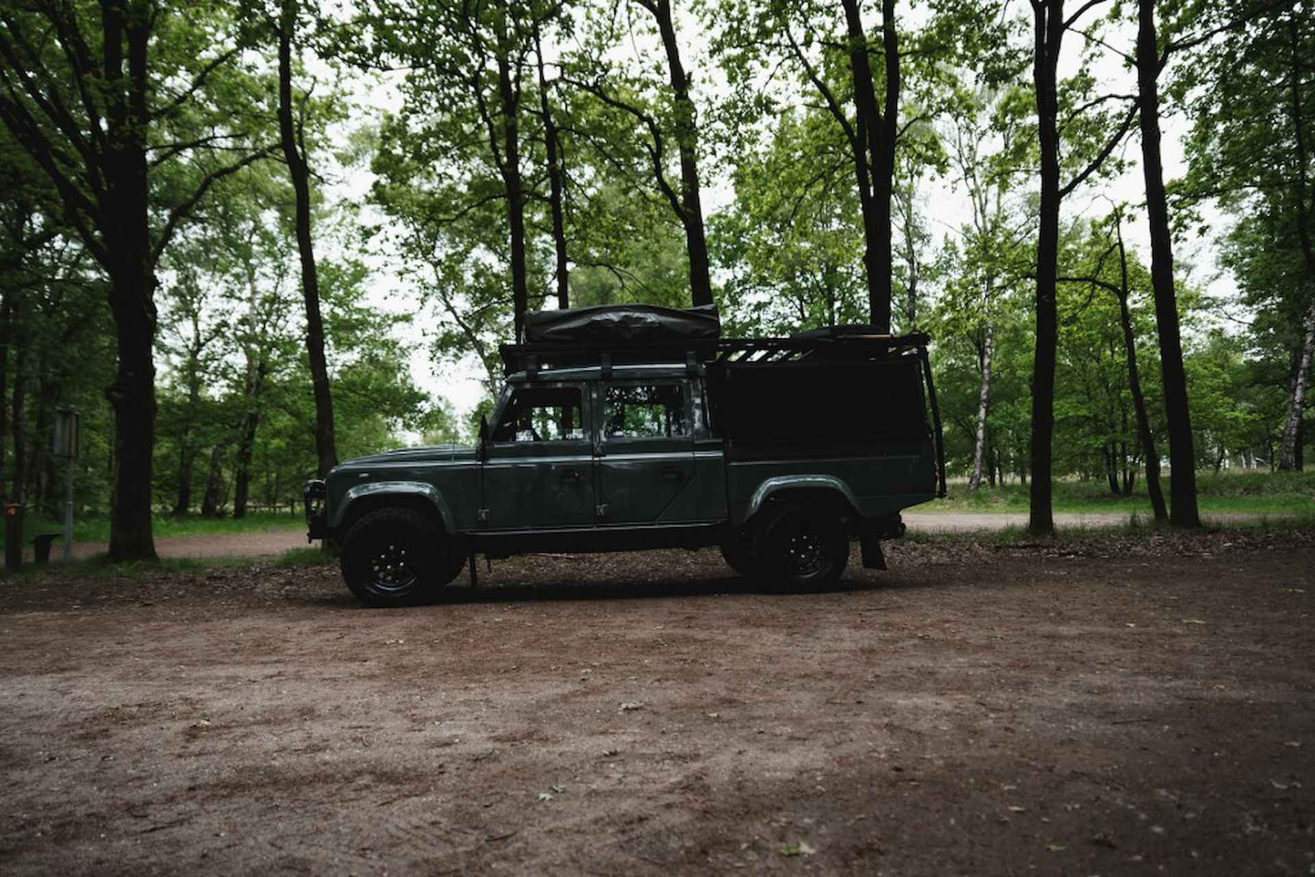 LAND ROVER Overige DEFENDER 130 CREW CAB - 35/48