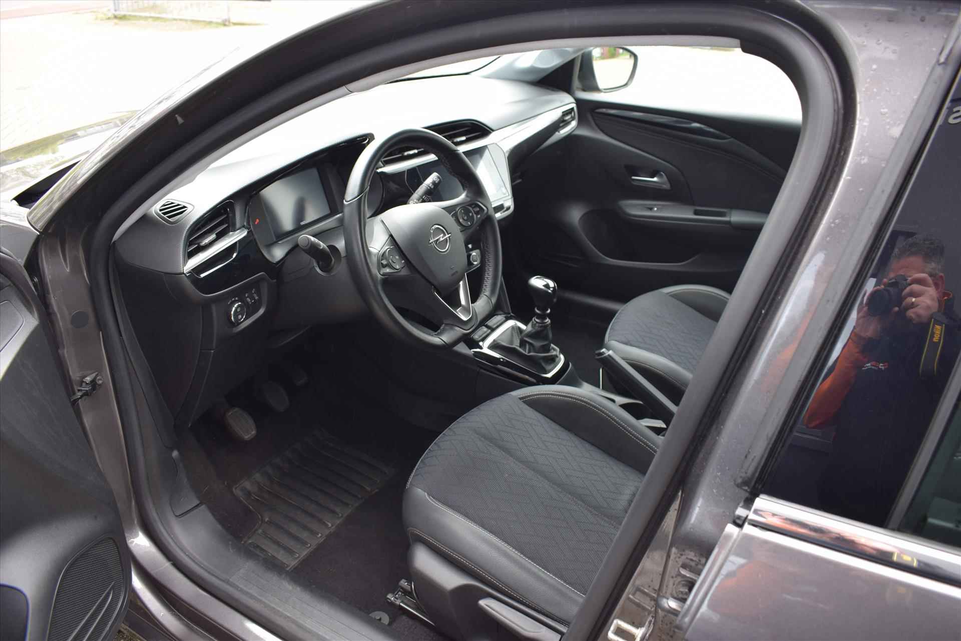 Opel Corsa 1.2 Turbo Start/Stop 100pk Elegance Apple CarPlay / LED verlichting - 17/25