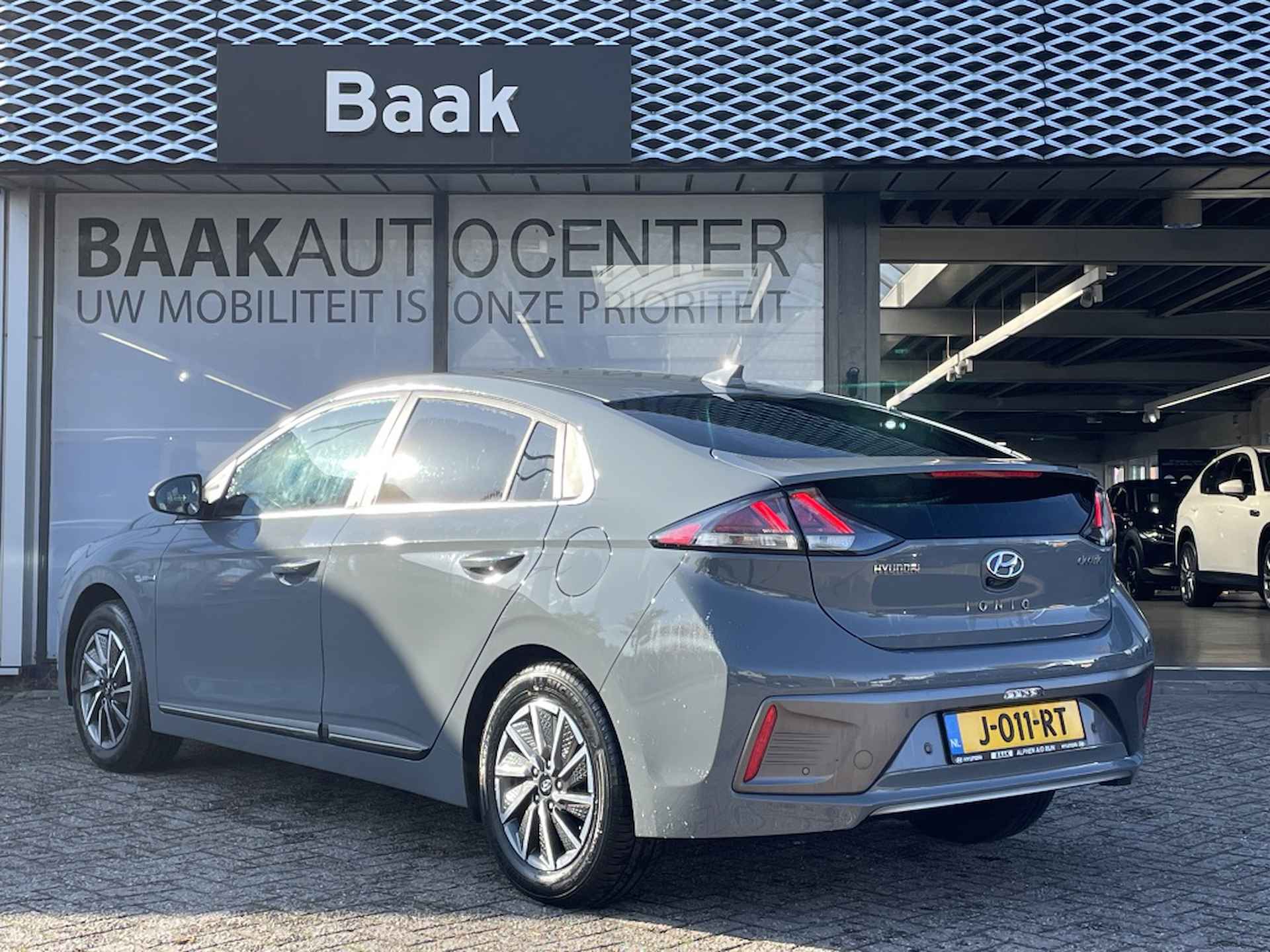 Hyundai IONIQ Comfort EV 38 kWh | Camera | Navi - 7/32