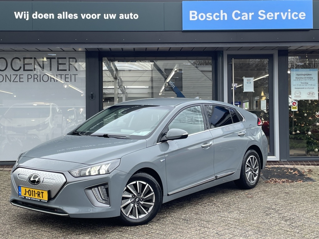 Hyundai IONIQ Comfort EV 38 kWh | Camera | Navi