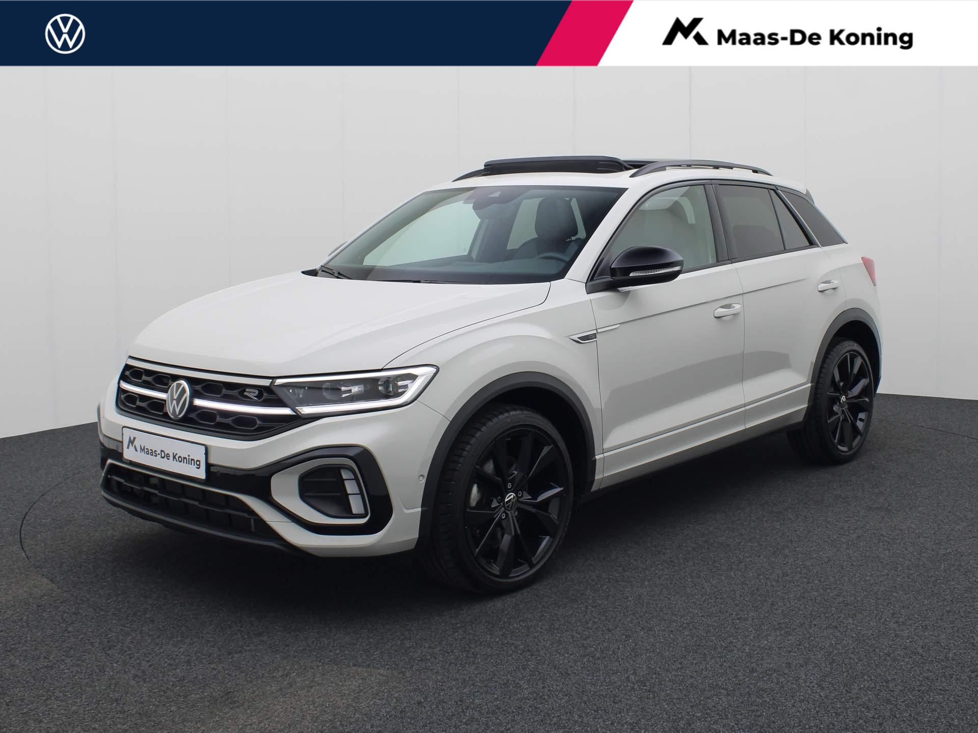 Volkswagen T-Roc 1.5TSI/150PK R-Line Blackstylke DSG · Panoramadak · Parkeersensoren + camera · Stoelverwarming · Garantie tot februari 2026