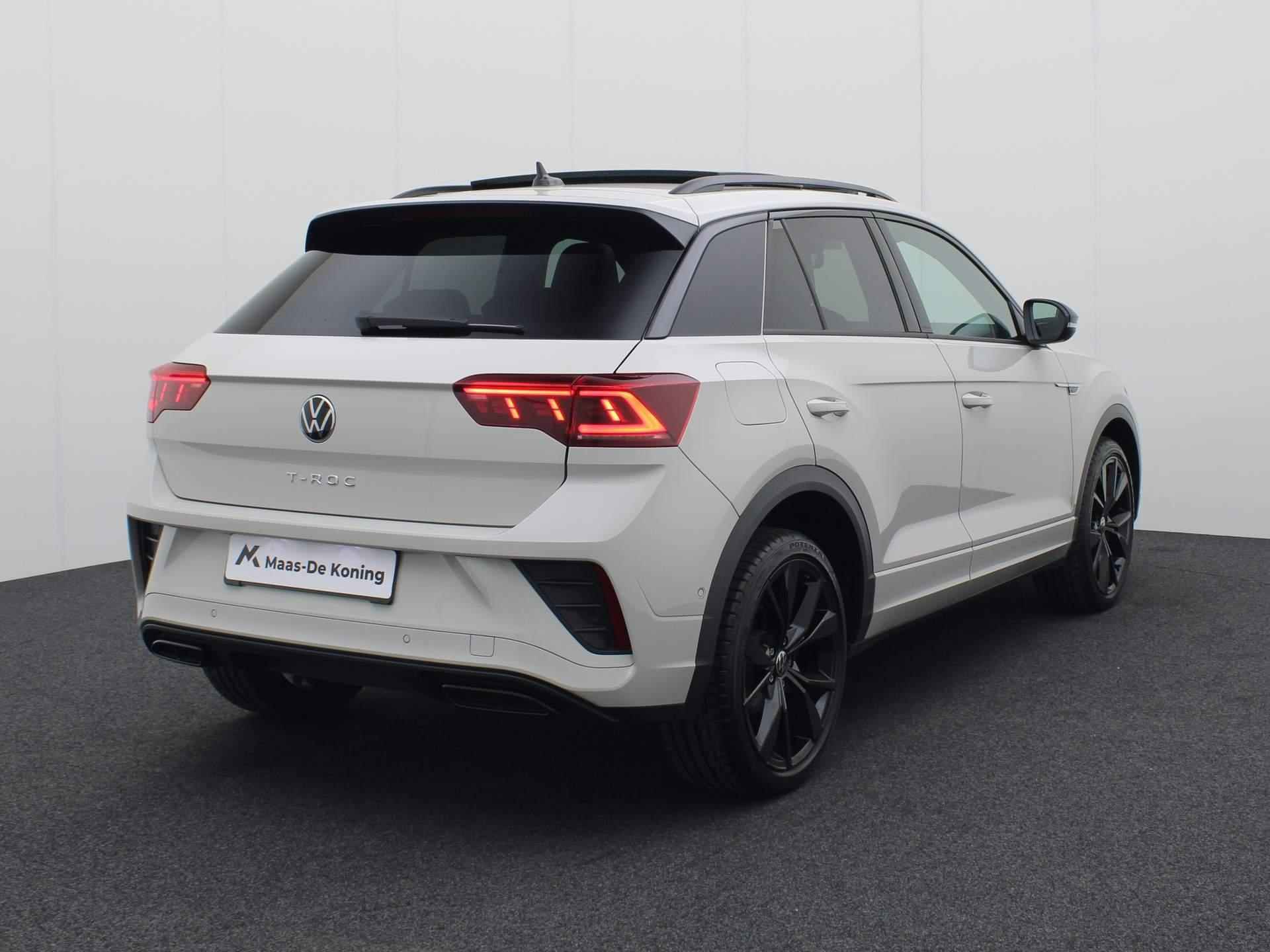 Volkswagen T-Roc 1.5TSI/150PK R-Line Blackstylke DSG · Panoramadak · Parkeersensoren + camera · Stoelverwarming · Garantie tot februari 2026 - 3/48