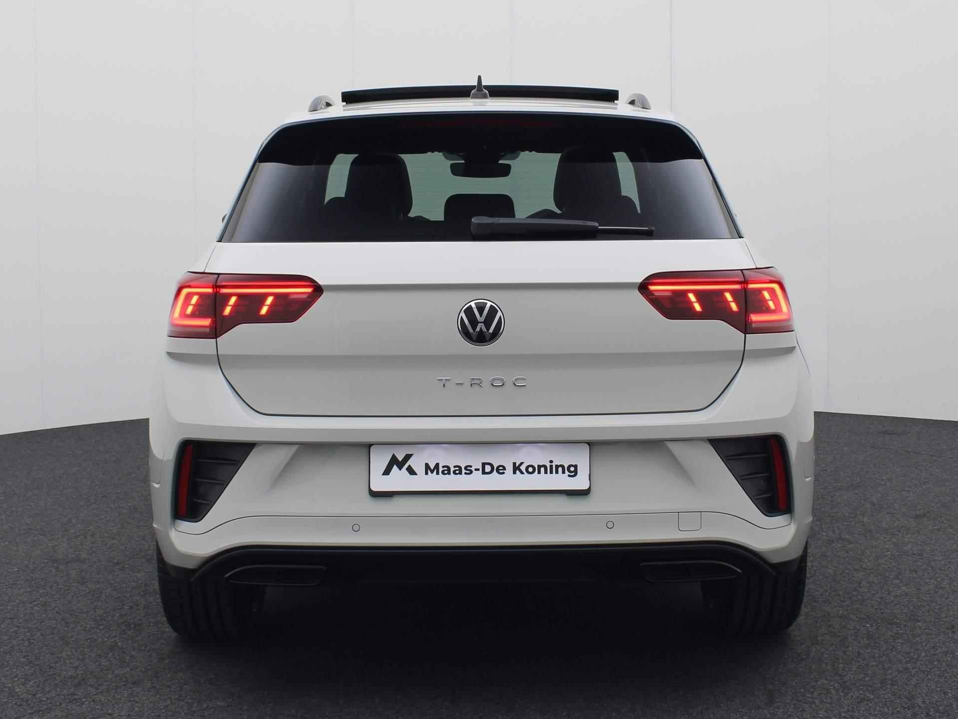 Volkswagen T-Roc 1.5TSI/150PK R-Line Blackstylke DSG · Panoramadak · Parkeersensoren + camera · Stoelverwarming · Garantie tot februari 2026 - 41/48