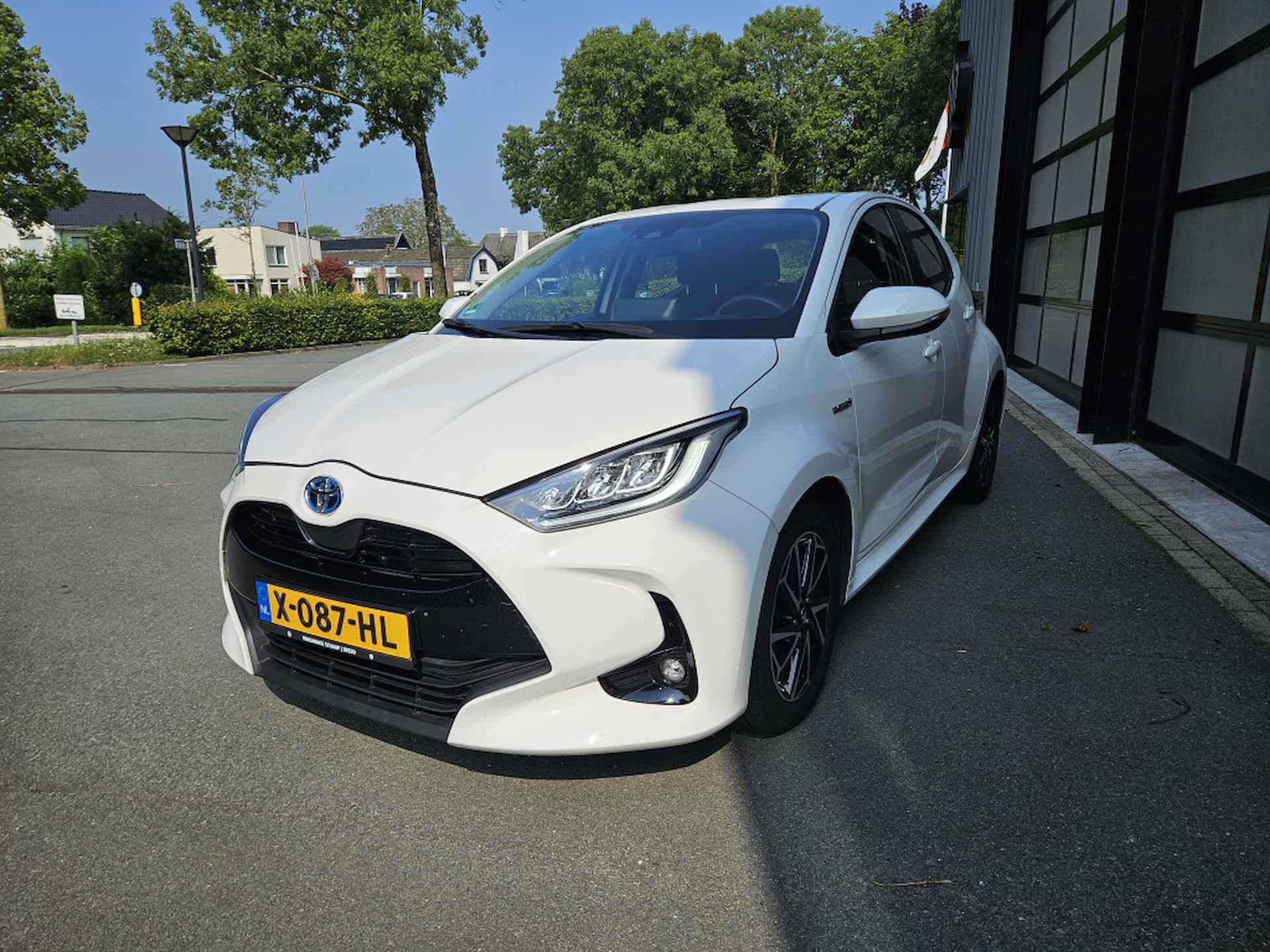 Toyota Yaris 1.5 Hybrid. Dynamic | Cruisecontr. | Rijklaarprijs - 4/33