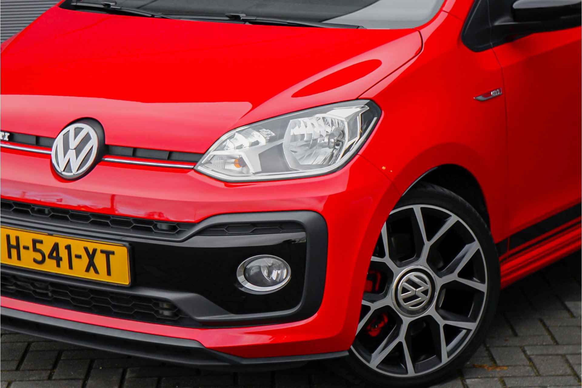 Volkswagen up! 1.0 TSI GTI Stoelverwarming ECC PDC Cruise 17" - 22/41