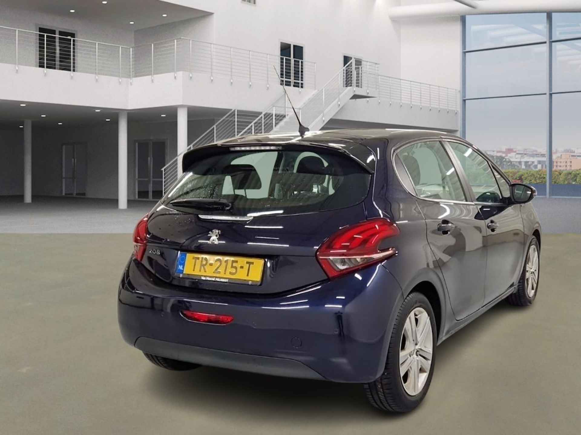 Peugeot 208 1.2 AUTOMAAT Signature, Cruise Control, Navi, NL/NAP! - 4/8