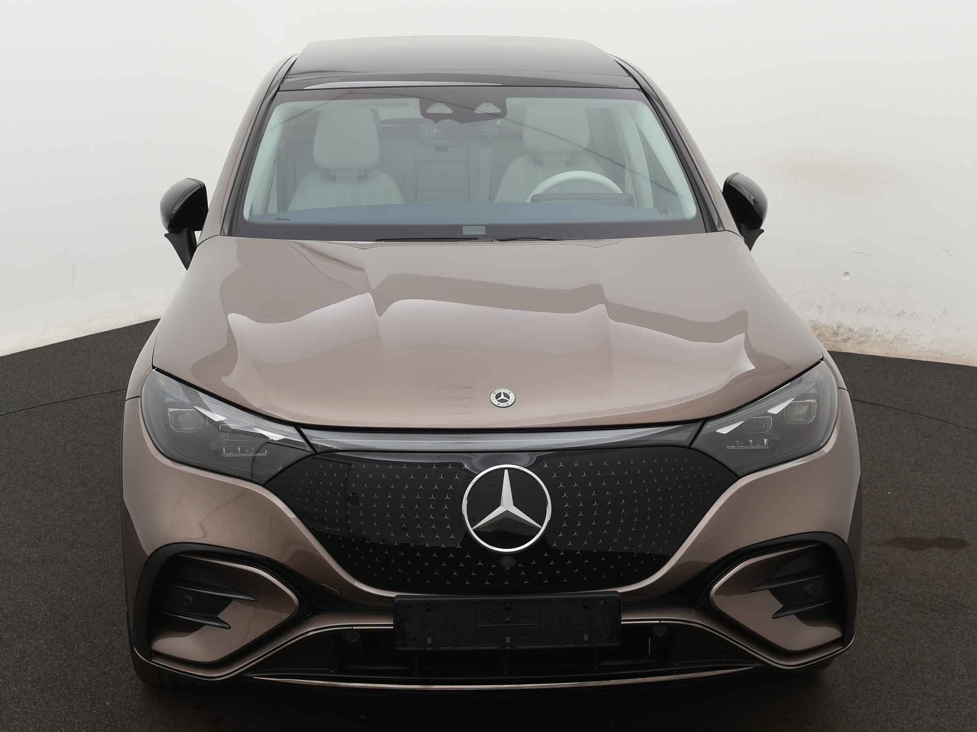 Mercedes-Benz EQE SUV 350+ Sport Edition 96 kWh | Trekhaak | Nightpakket | Premium pakket | Elektrische laadklep | Burmester® 3D-surround sound system | Rijassistentiepakket Plus | KEYLESS GO-comfortpakket | DIGITAL LIGHT | MBUX Augmented reality voor navigatie | - 22/46
