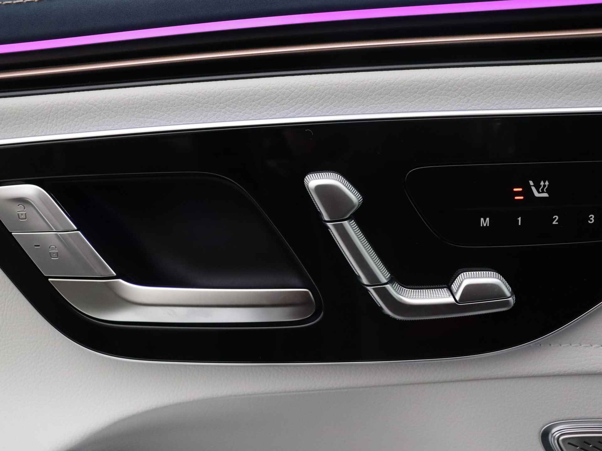 Mercedes-Benz EQE SUV 350+ Sport Edition 96 kWh | Trekhaak | Nightpakket | Premium pakket | Elektrische laadklep | Burmester® 3D-surround sound system | Rijassistentiepakket Plus | KEYLESS GO-comfortpakket | DIGITAL LIGHT | MBUX Augmented reality voor navigatie | - 44/46